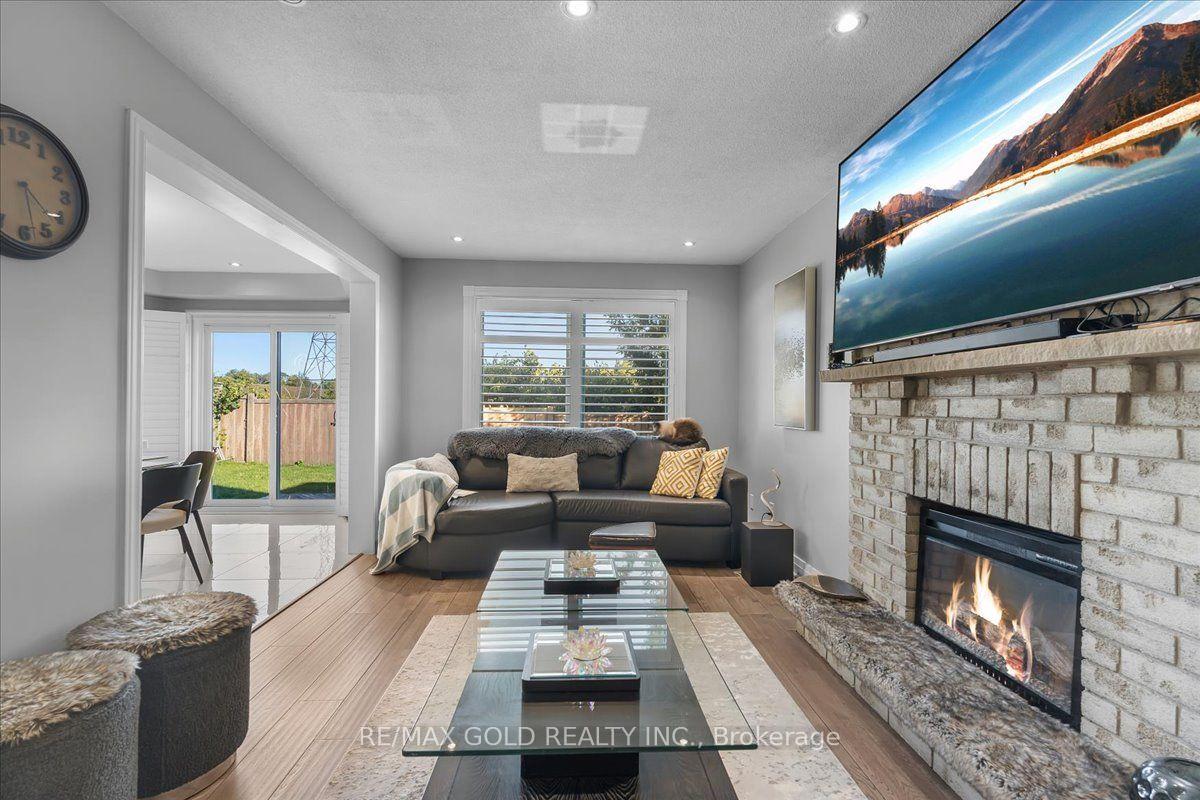 Photo 9 of 1484 Rose Haven Road, Mississauga, East Credit — HOMEH