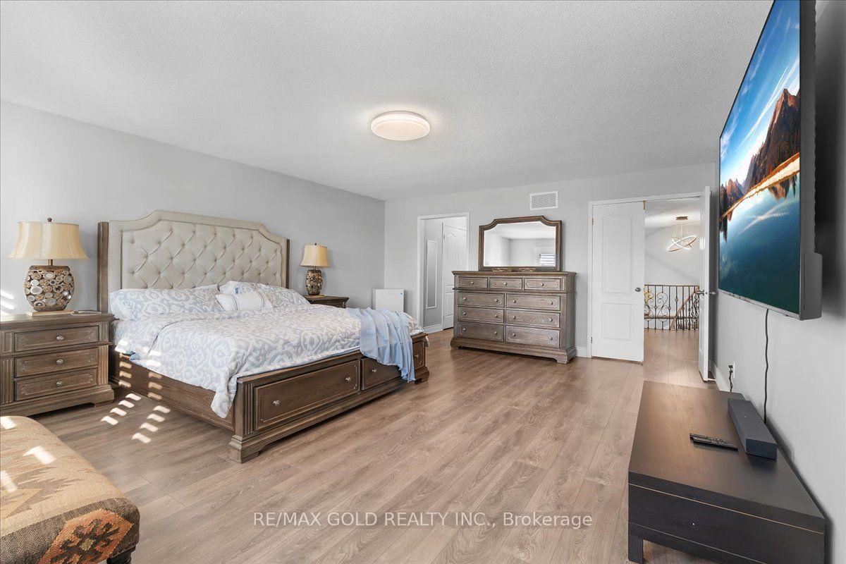 Photo 19 of 1484 Rose Haven Road, Mississauga, East Credit — HOMEH