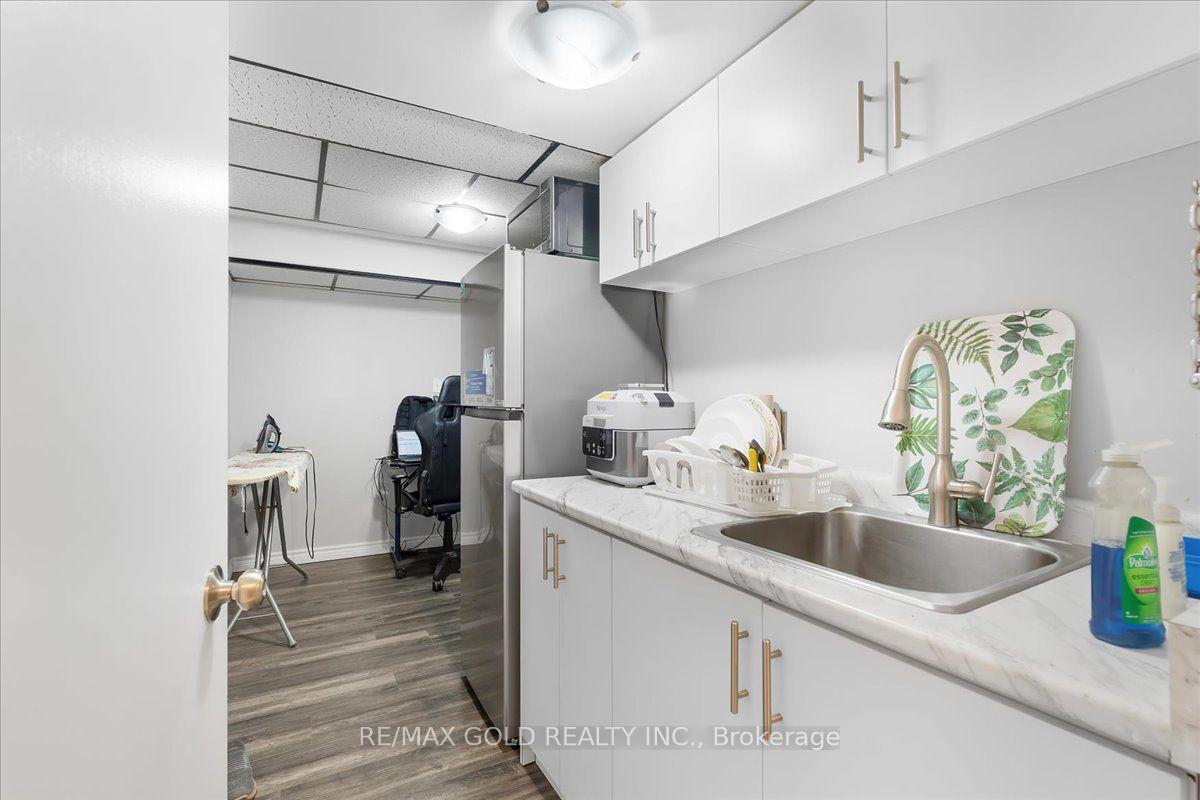 Photo 37 of 1484 Rose Haven Road, Mississauga, East Credit — HOMEH