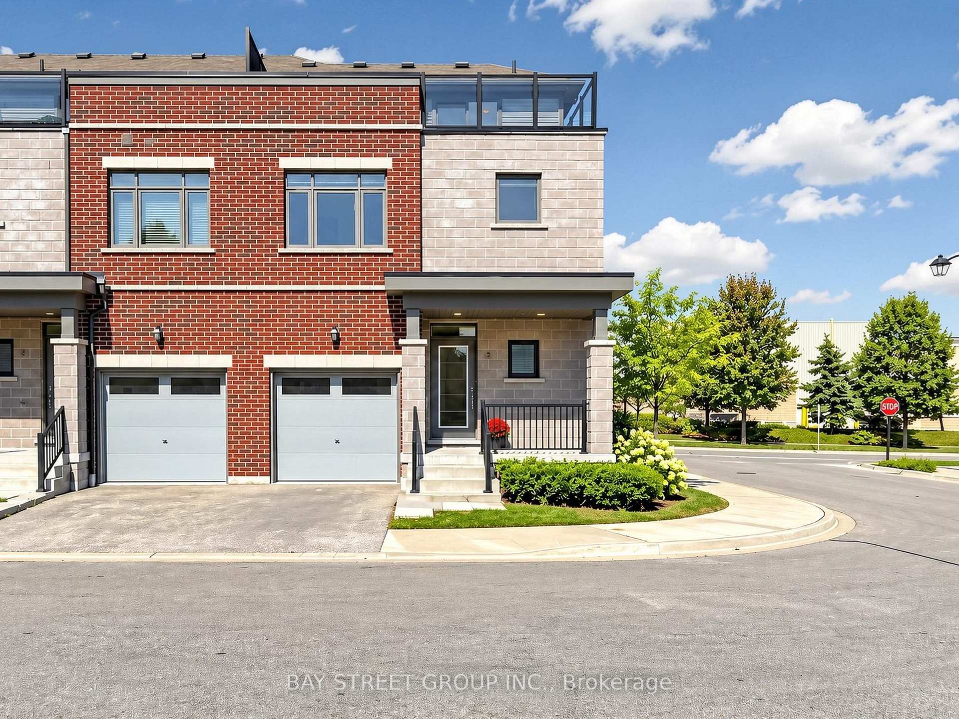 Photo 1 of 2 Longshore Way, Whitby, Port Whitby — HOMEH