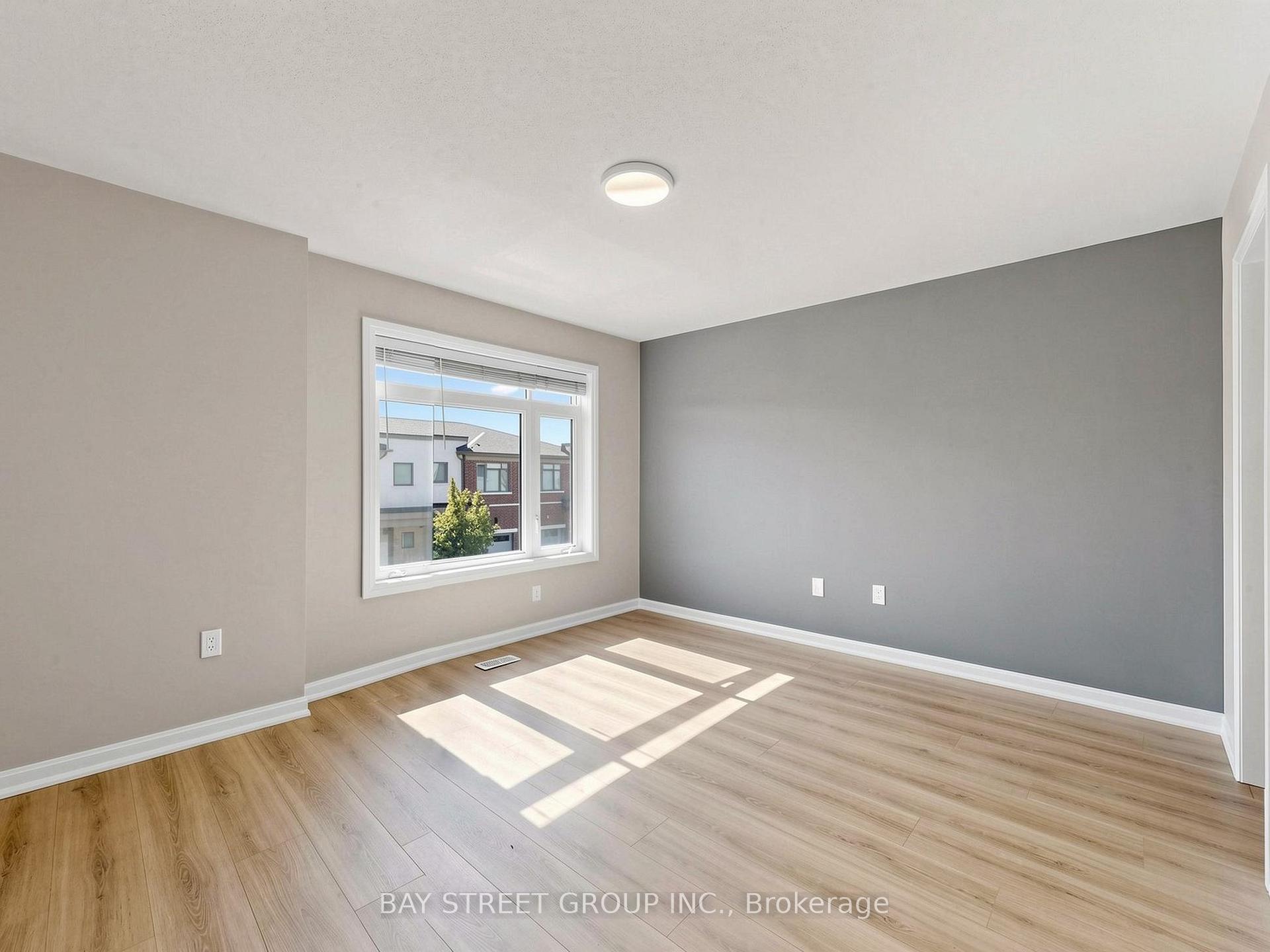 Photo 17 of 2 Longshore Way, Whitby, Port Whitby — HOMEH