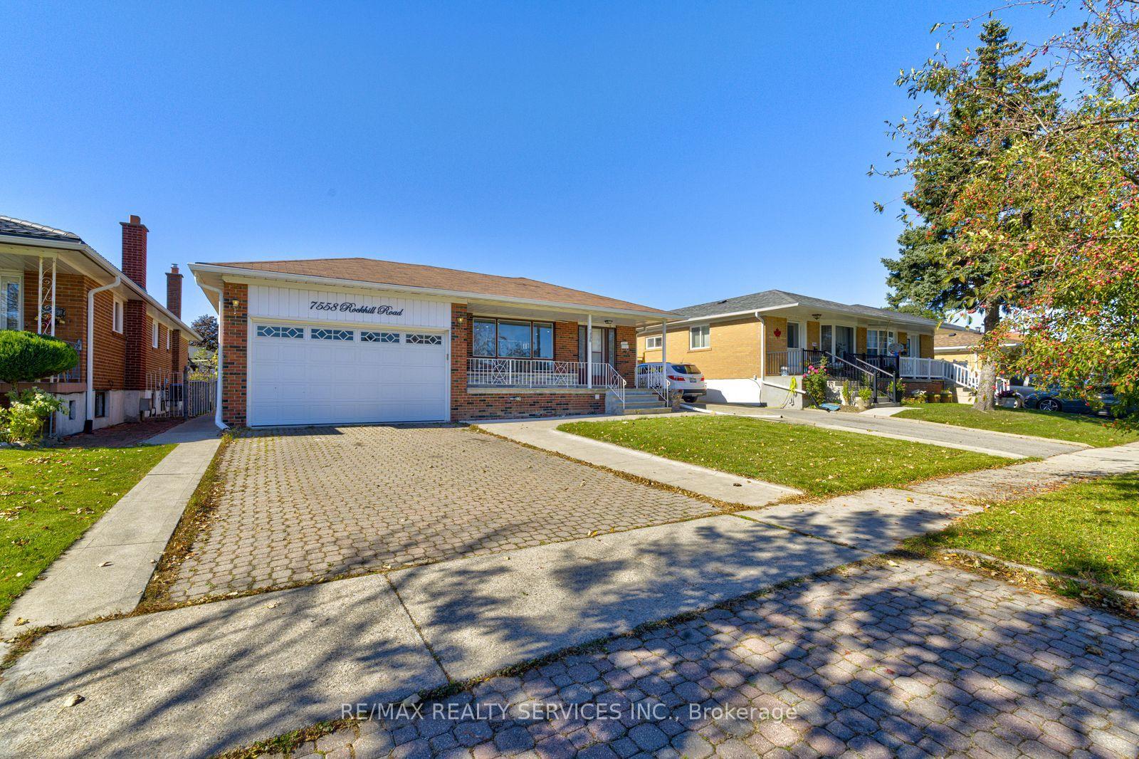 Photo 3 of 7558 Rockhill Road, Mississauga, Malton — HOMEH