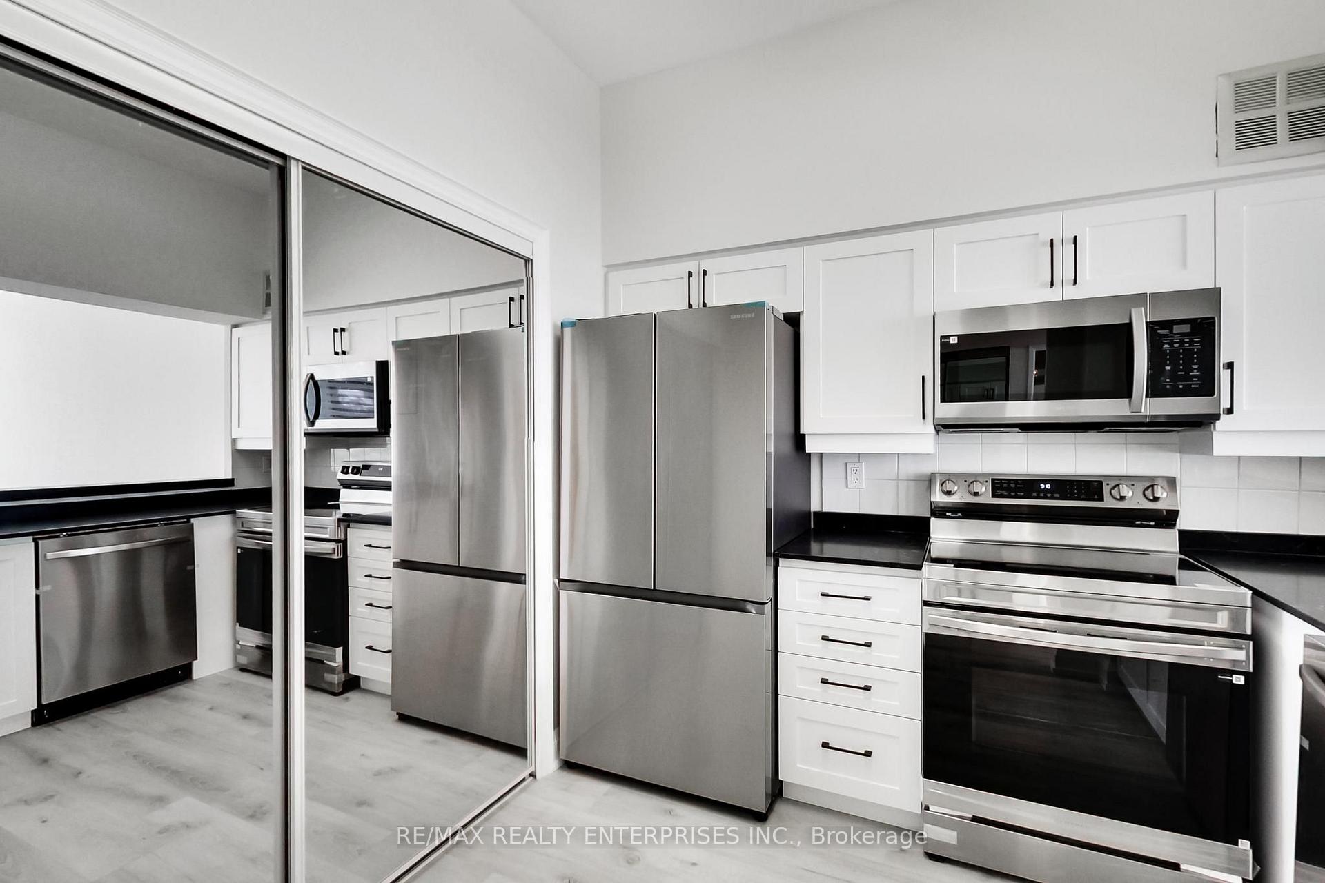 Photo 10 of Unit 110B, 3605 Kariya Drive, Mississauga, City Centre — HOMEH