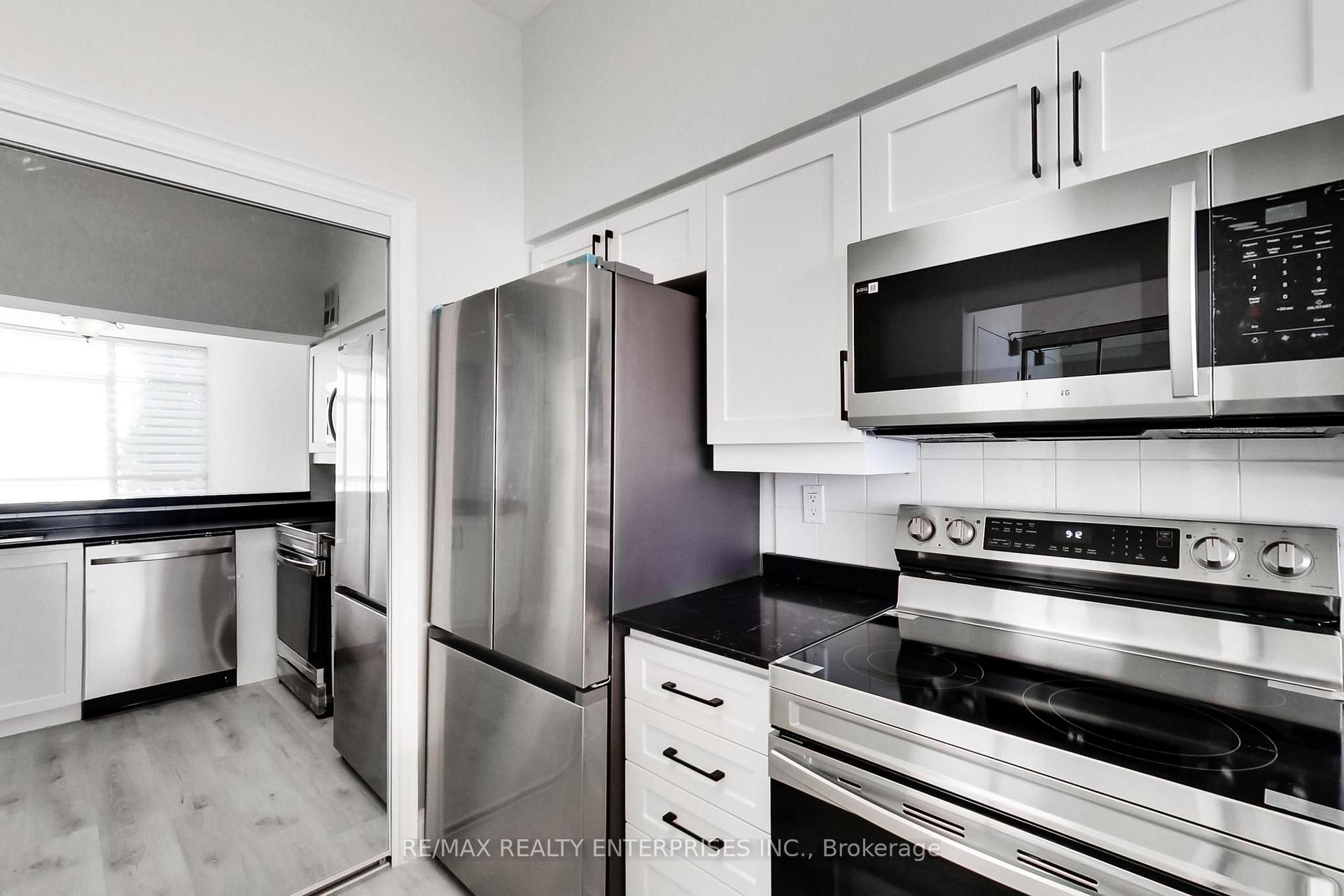 Photo 15 of Unit 110B, 3605 Kariya Drive, Mississauga, City Centre — HOMEH