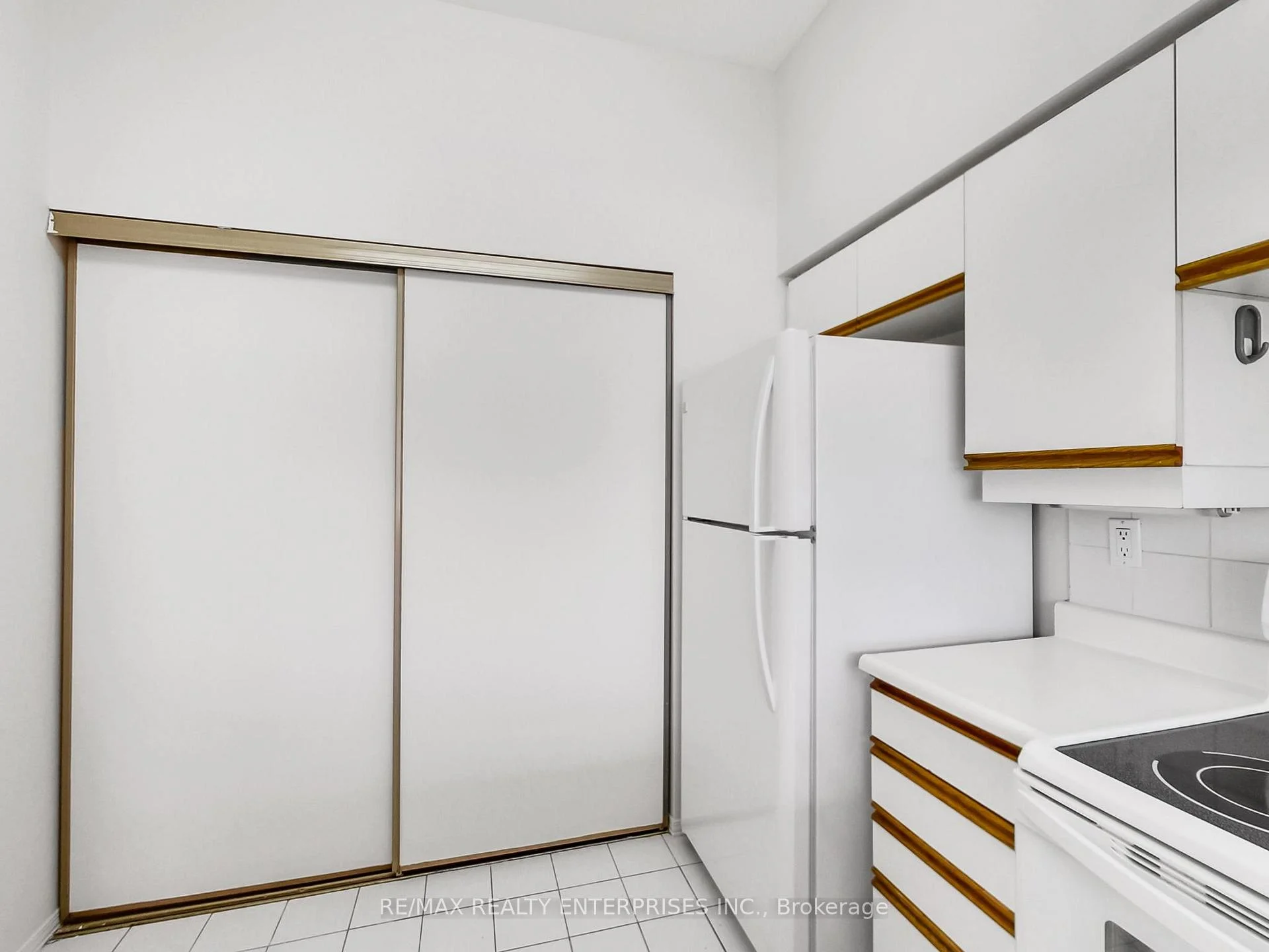 Photo 33 of Unit 110B, 3605 Kariya Drive, Mississauga, City Centre — HOMEH