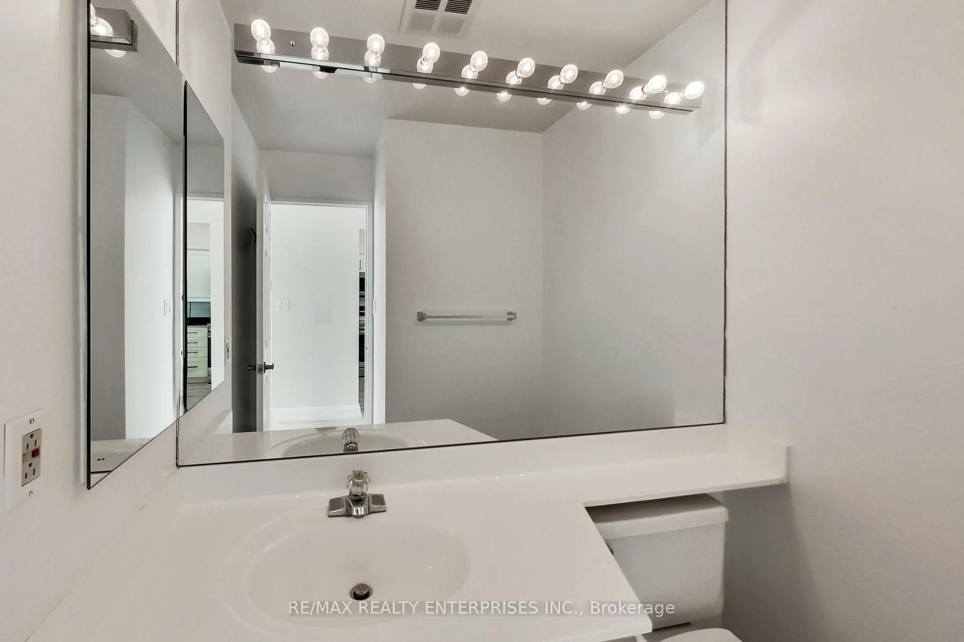 Photo 31 of Unit 110B, 3605 Kariya Drive, Mississauga, City Centre — HOMEH