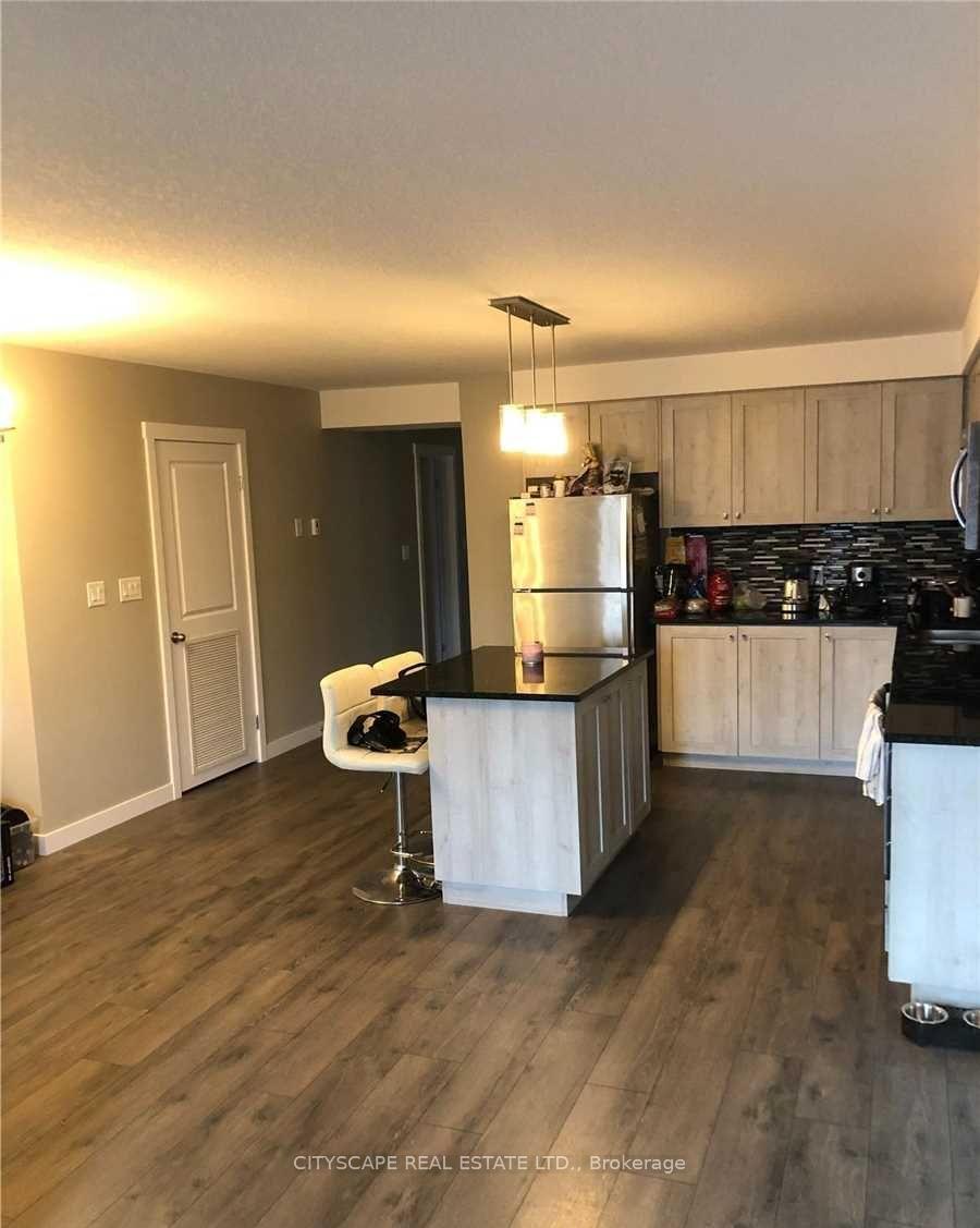 Photo 4 of Unit E8, 160 Rochefort Street, Kitchener, Huron Park — HOMEH