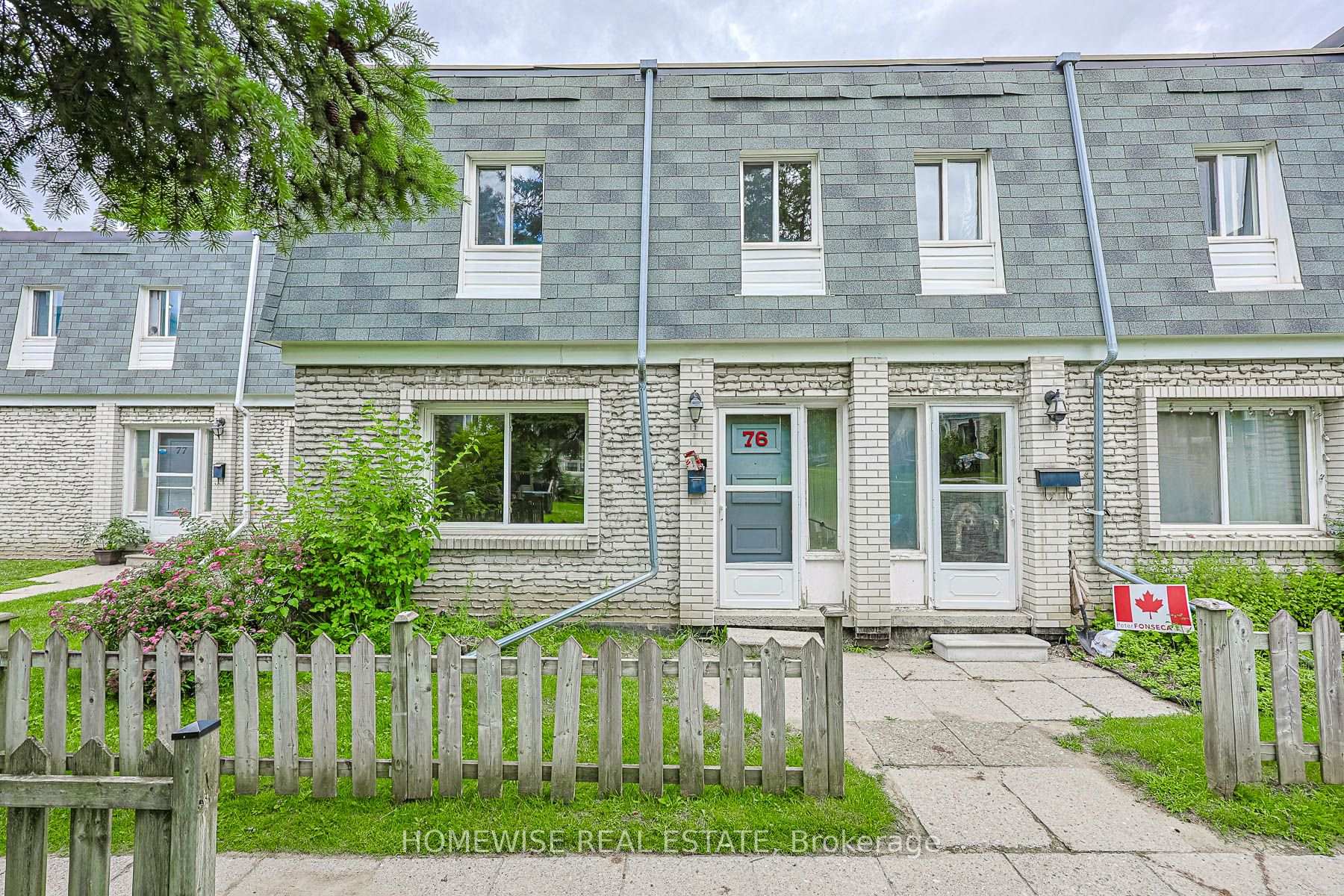 Photo 1 of Unit 27, 1350 Winding Trail, Mississauga, Applewood — HOMEH