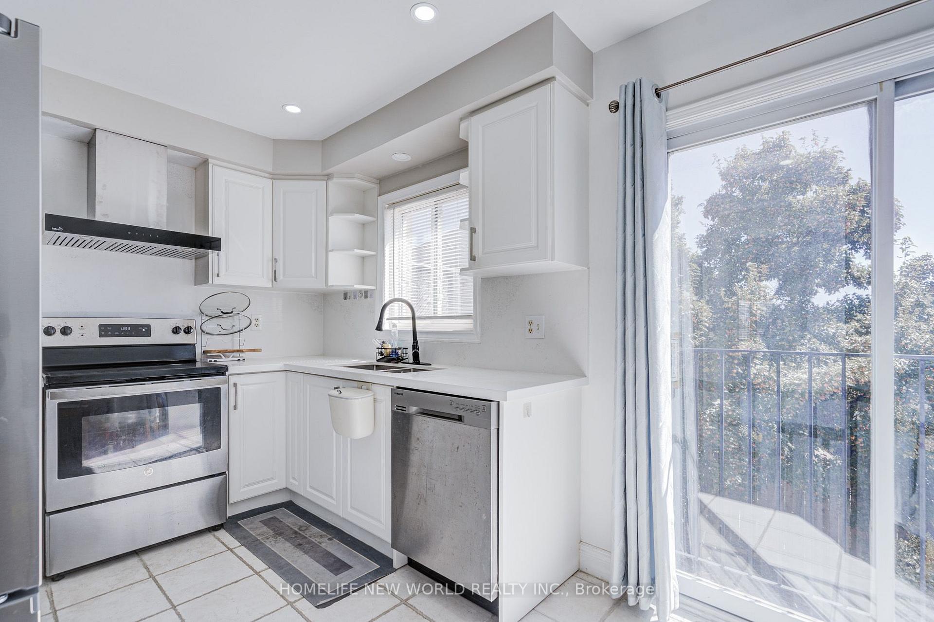 Photo 8 of 410 Fairgate Way, Oakville, Wedgewood Creek — HOMEH