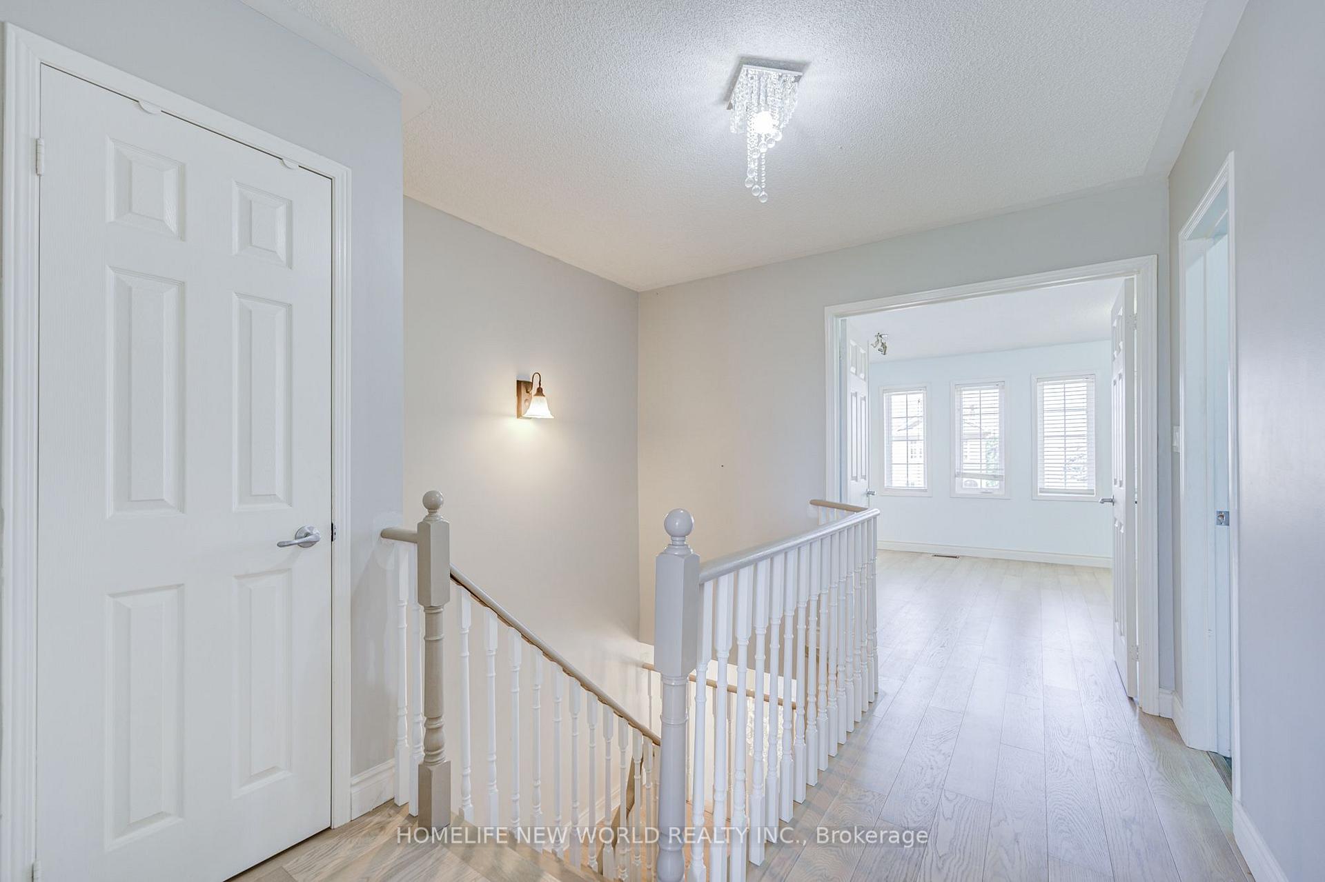 Photo 16 of 410 Fairgate Way, Oakville, Wedgewood Creek — HOMEH
