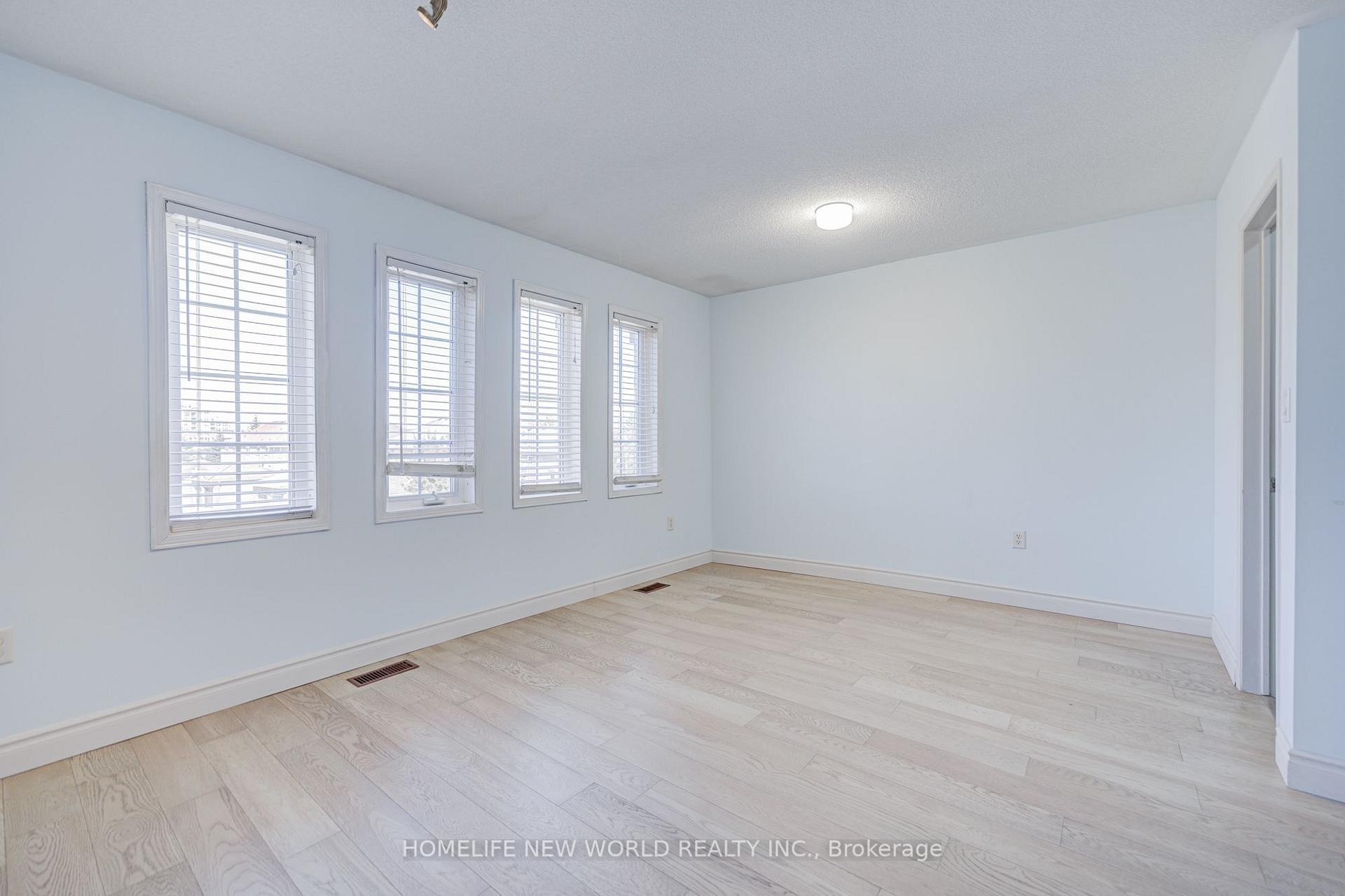 Photo 20 of 410 Fairgate Way, Oakville, Wedgewood Creek — HOMEH