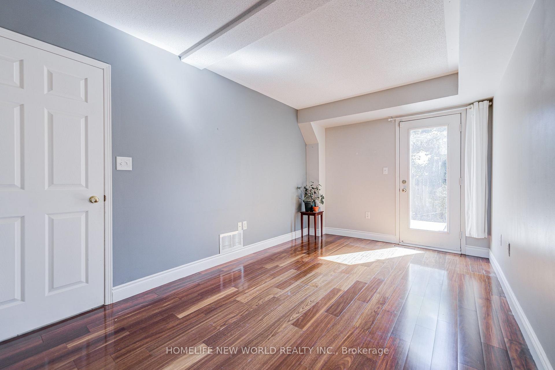Photo 29 of 410 Fairgate Way, Oakville, Wedgewood Creek — HOMEH