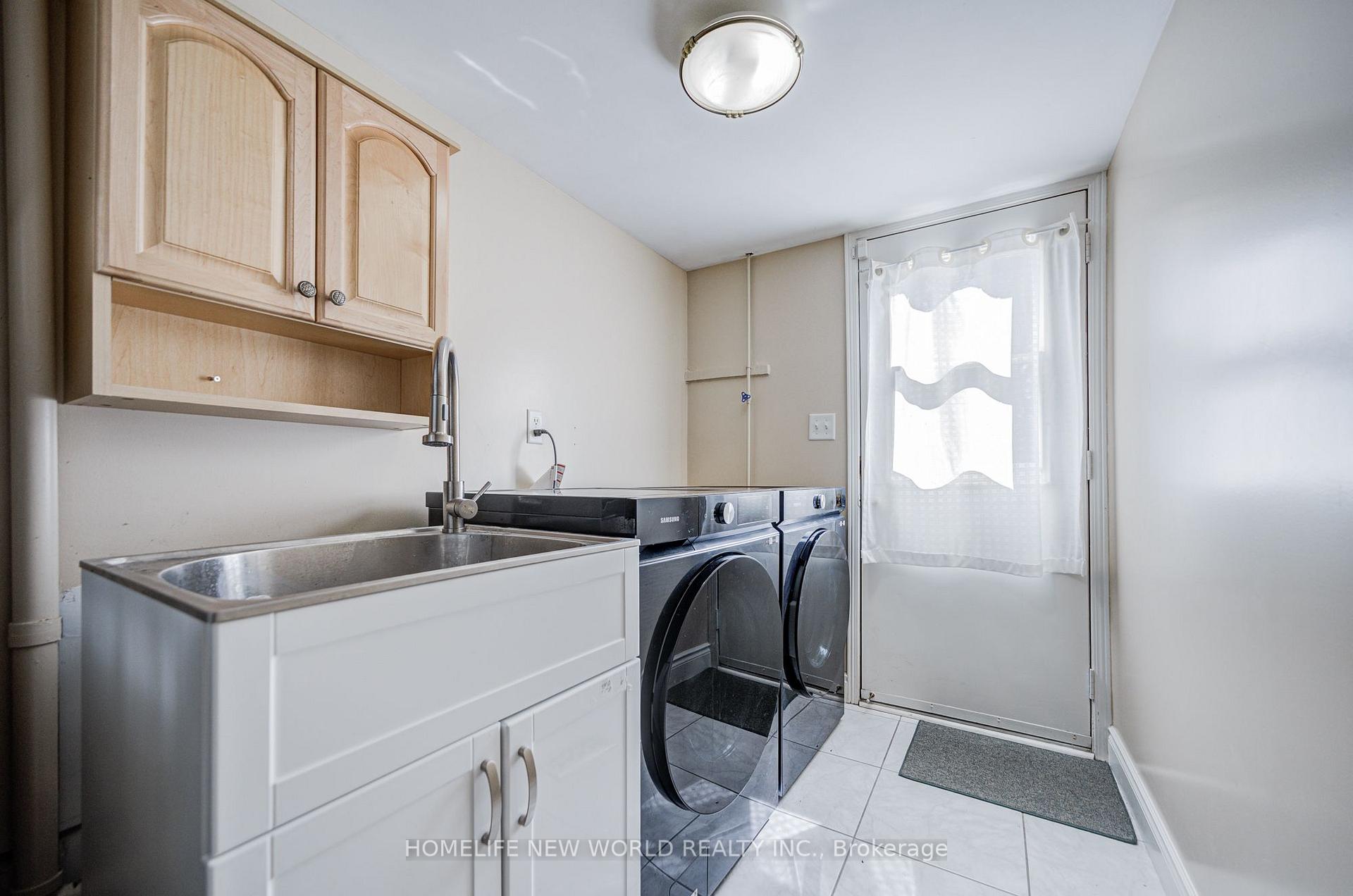 Photo 33 of 410 Fairgate Way, Oakville, Wedgewood Creek — HOMEH