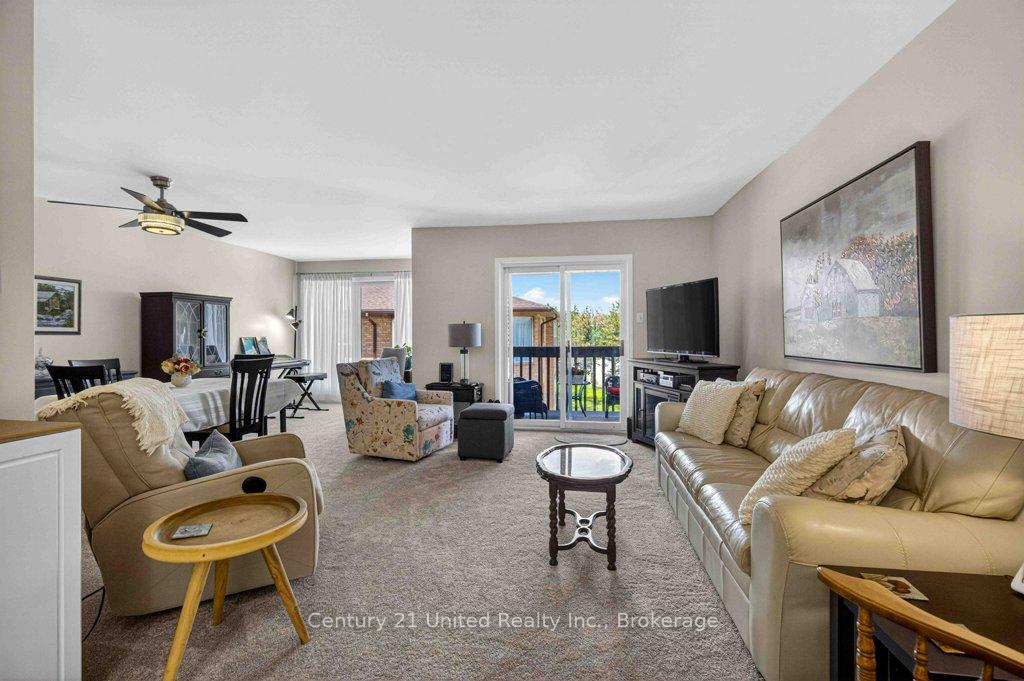 Photo 4 of Unit 303, 2181 Walker Avenue, Peterborough, Ashburnham Ward 4 — HOMEH