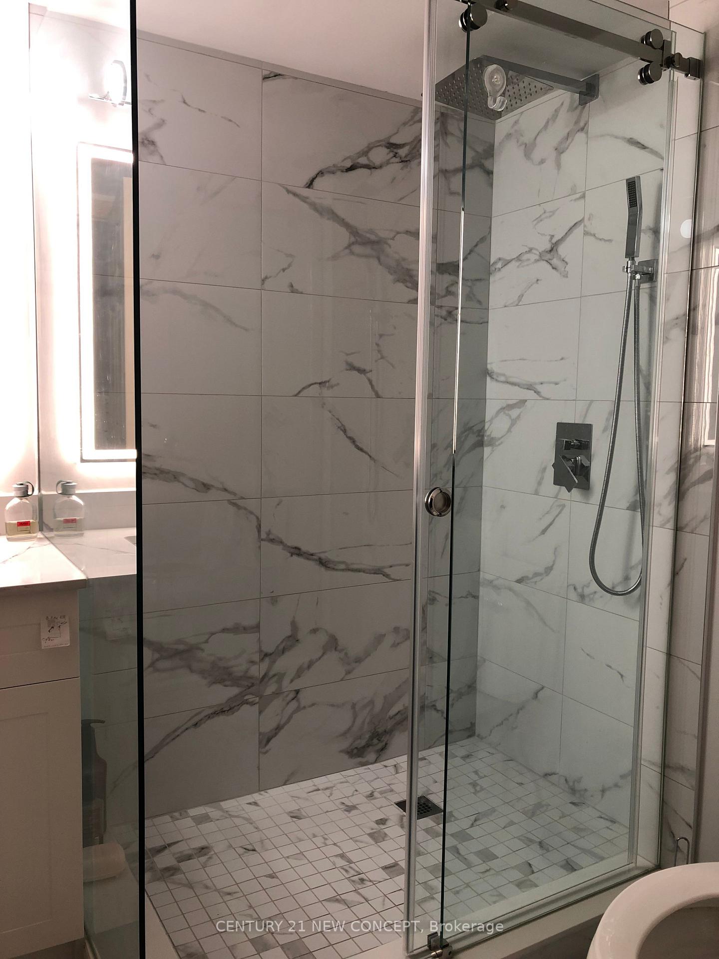 Photo 4 of Unit 1310, 16 Yonge Street, Toronto, Waterfront Communities — HOMEH