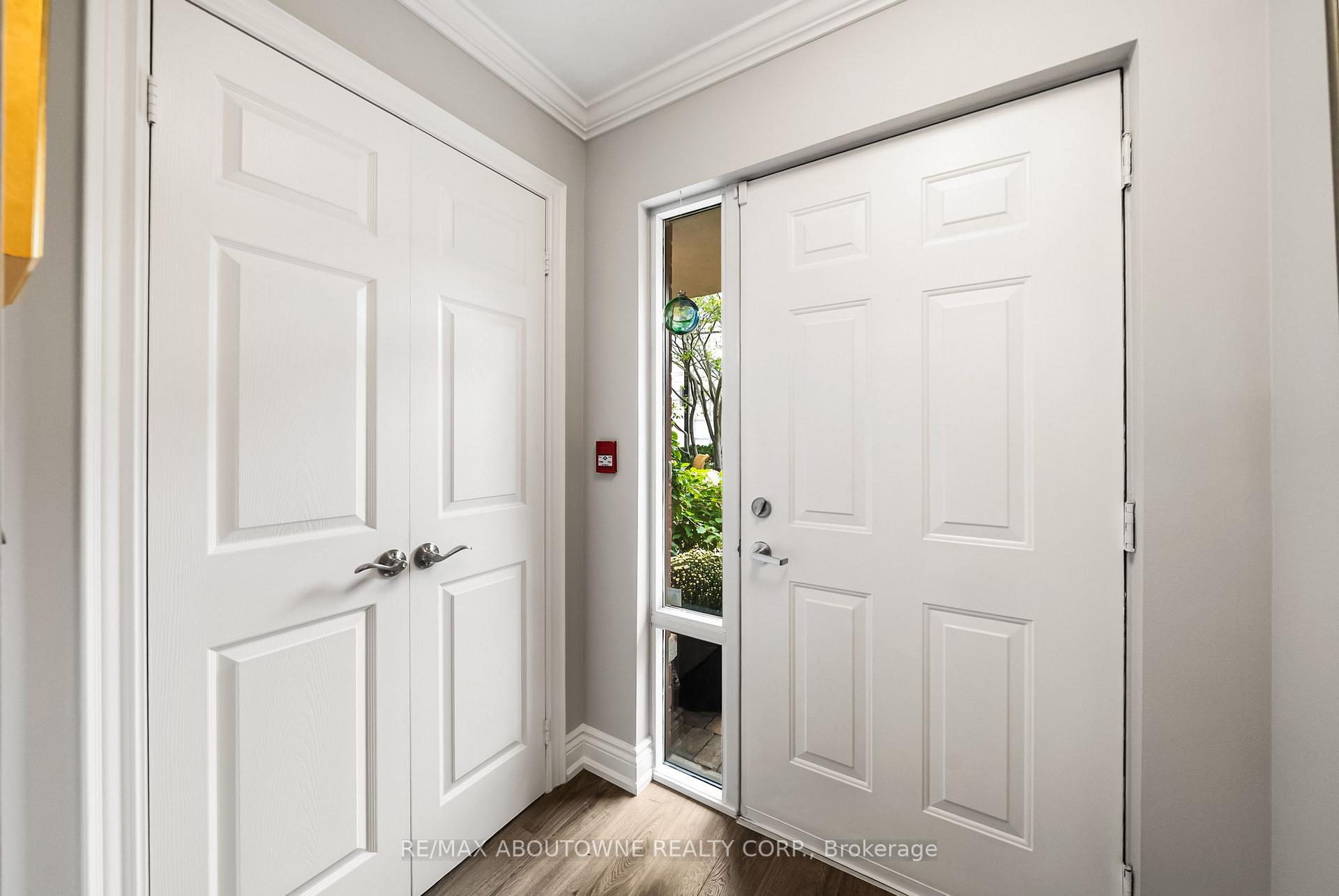 Photo 5 of Unit TH9, 442 Maple Avenue, Burlington, Brant — HOMEH