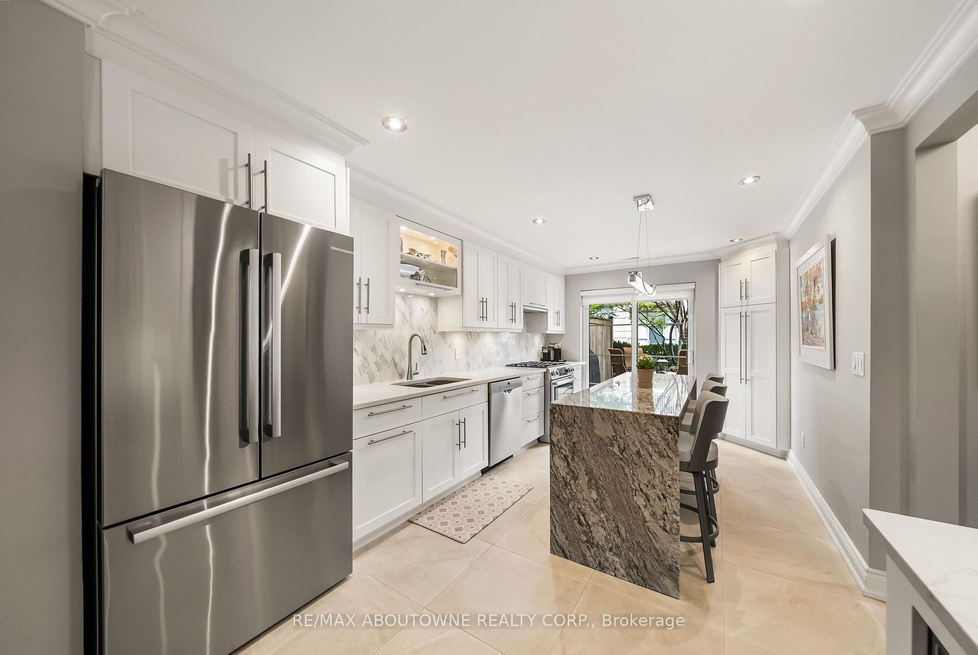 Photo 11 of Unit TH9, 442 Maple Avenue, Burlington, Brant — HOMEH