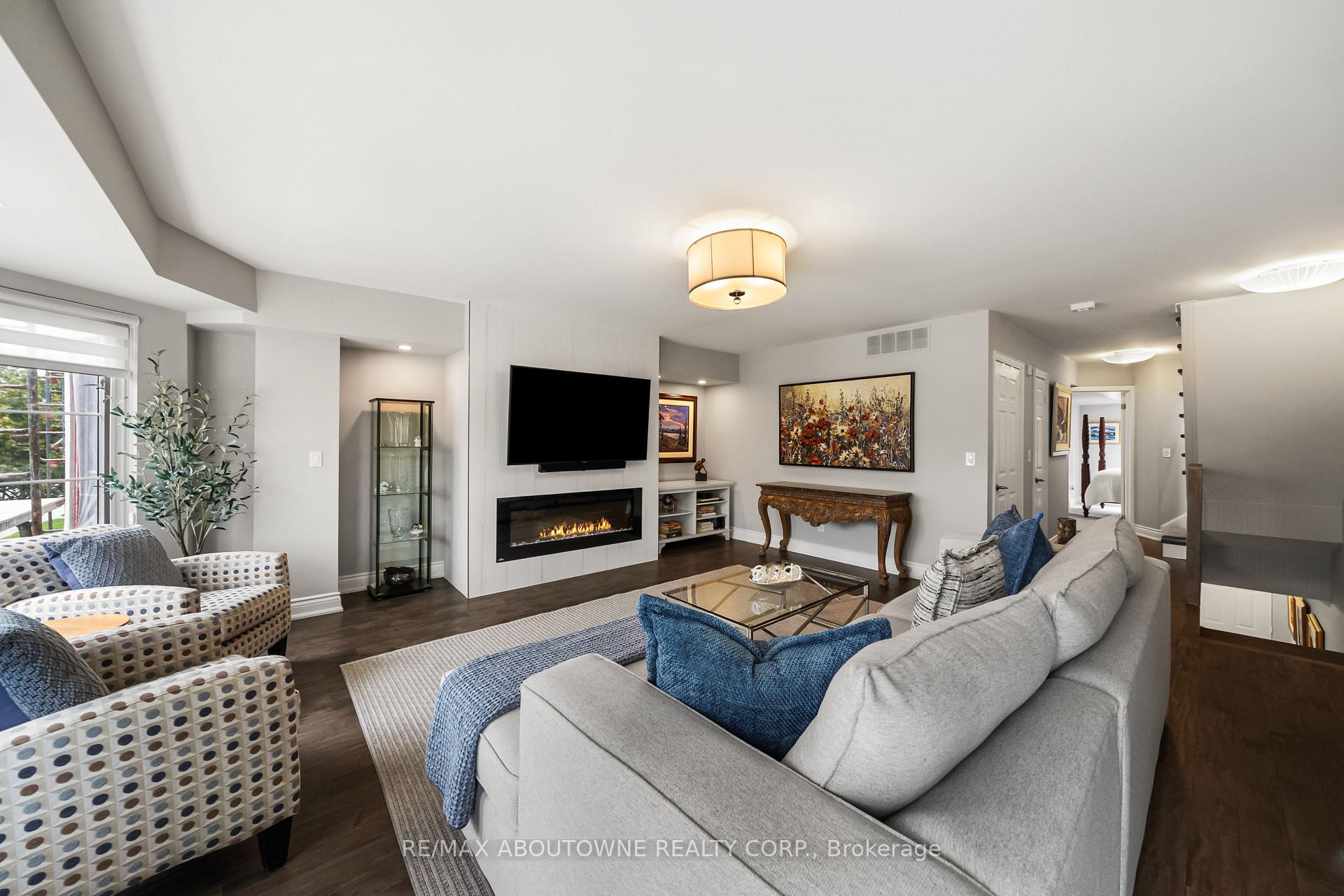 Photo 23 of Unit TH9, 442 Maple Avenue, Burlington, Brant — HOMEH