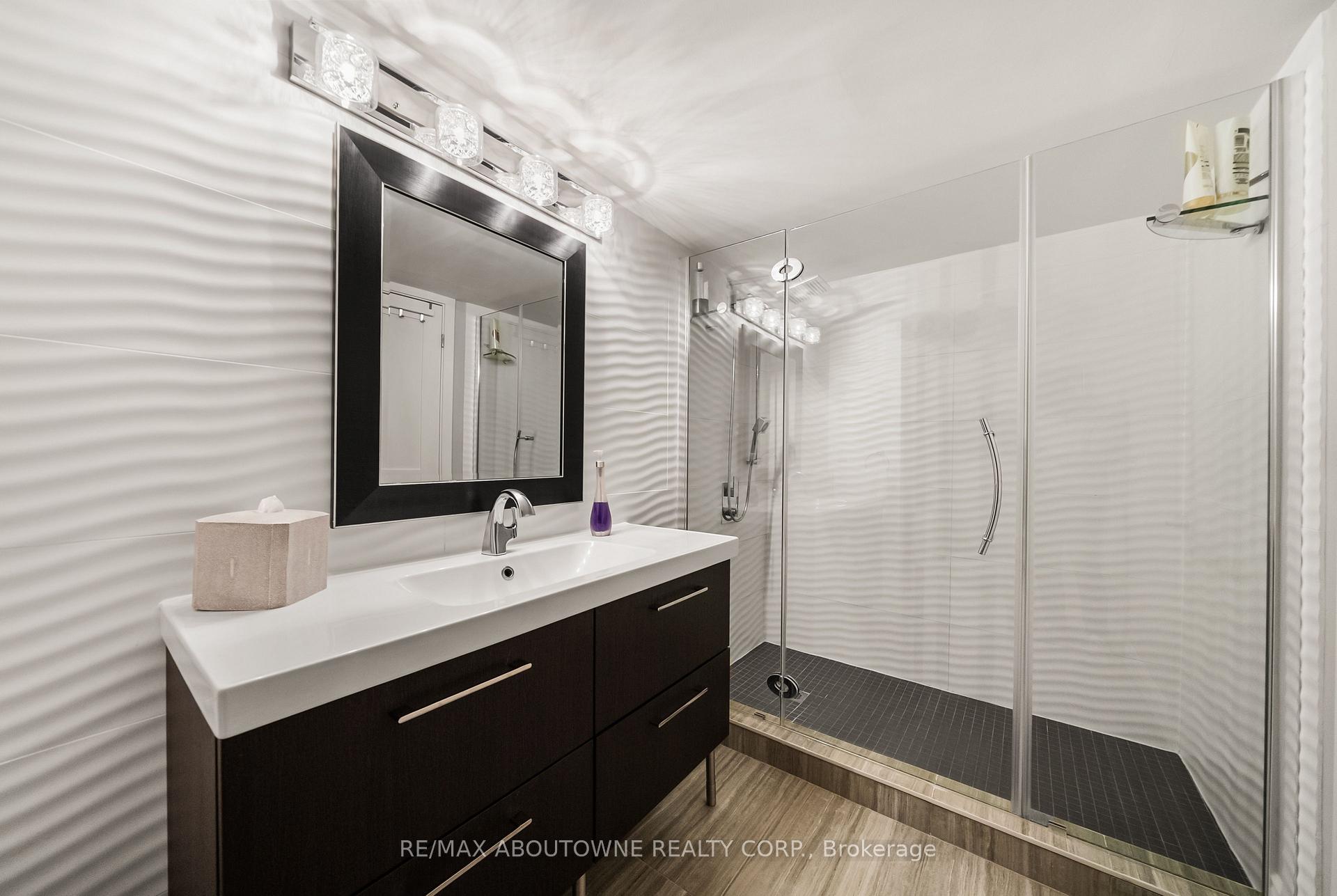 Photo 29 of Unit TH9, 442 Maple Avenue, Burlington, Brant — HOMEH