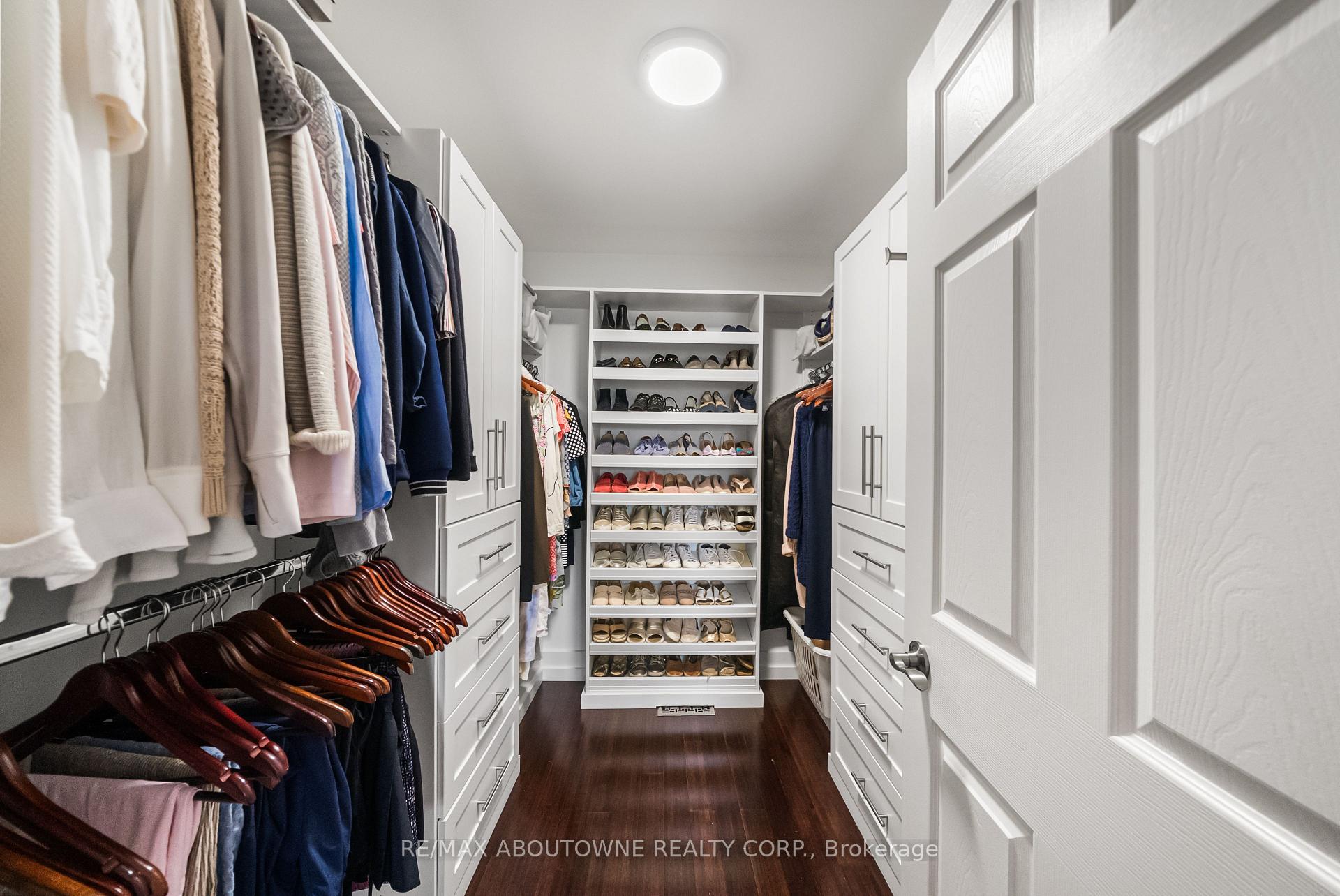 Photo 37 of Unit TH9, 442 Maple Avenue, Burlington, Brant — HOMEH