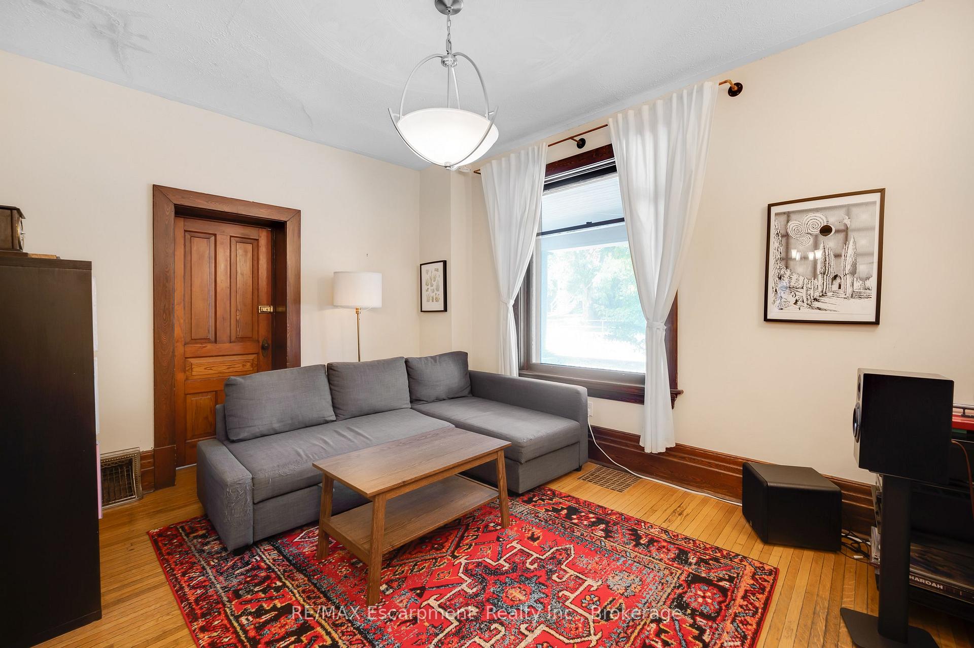 Photo 9 of 458 Woolwich Street, Guelph, Exhibition Park — HOMEH