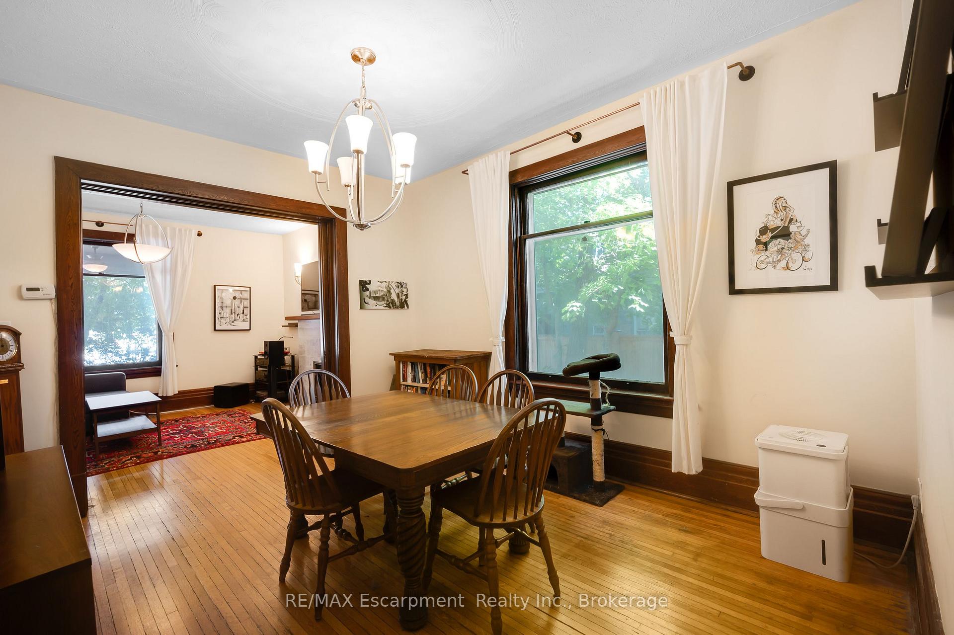 Photo 11 of 458 Woolwich Street, Guelph, Exhibition Park — HOMEH