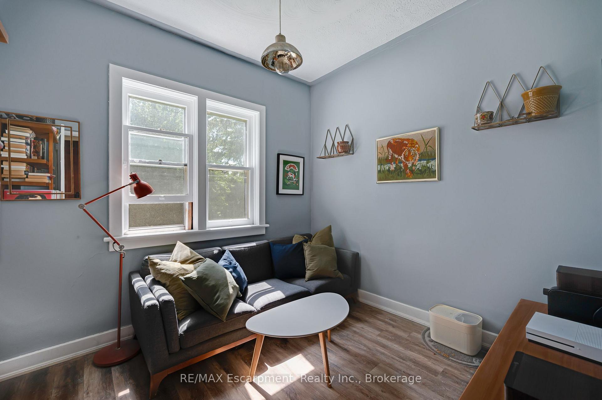 Photo 16 of 458 Woolwich Street, Guelph, Exhibition Park — HOMEH