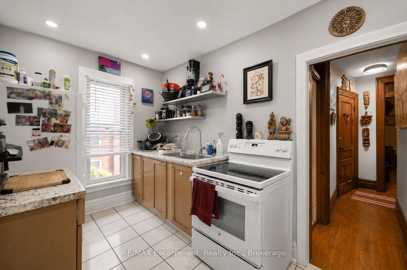 Photo 21 of 458 Woolwich Street, Guelph, Exhibition Park — HOMEH