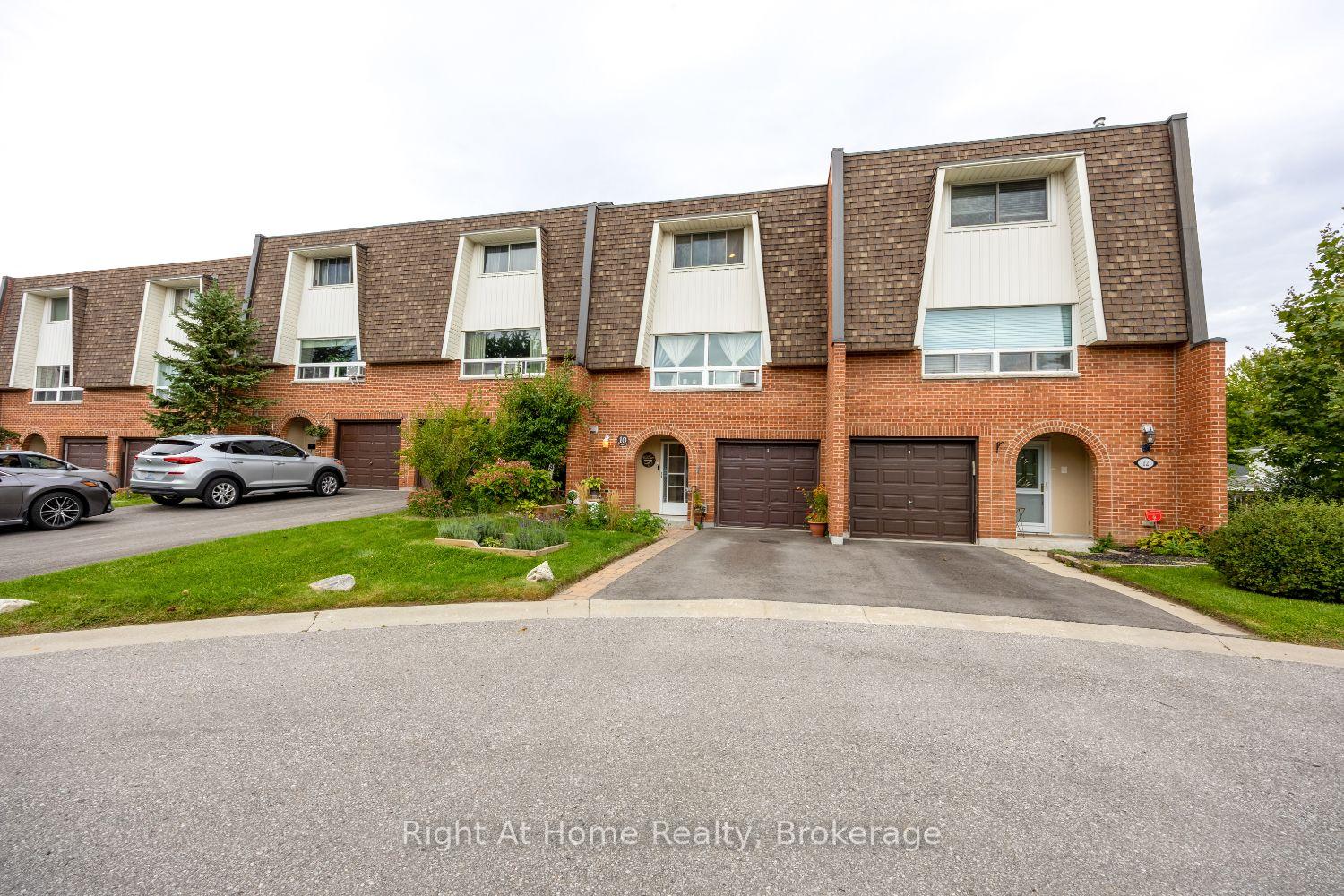 Photo 3 of 10 Newing Court, Ajax, South East — HOMEH