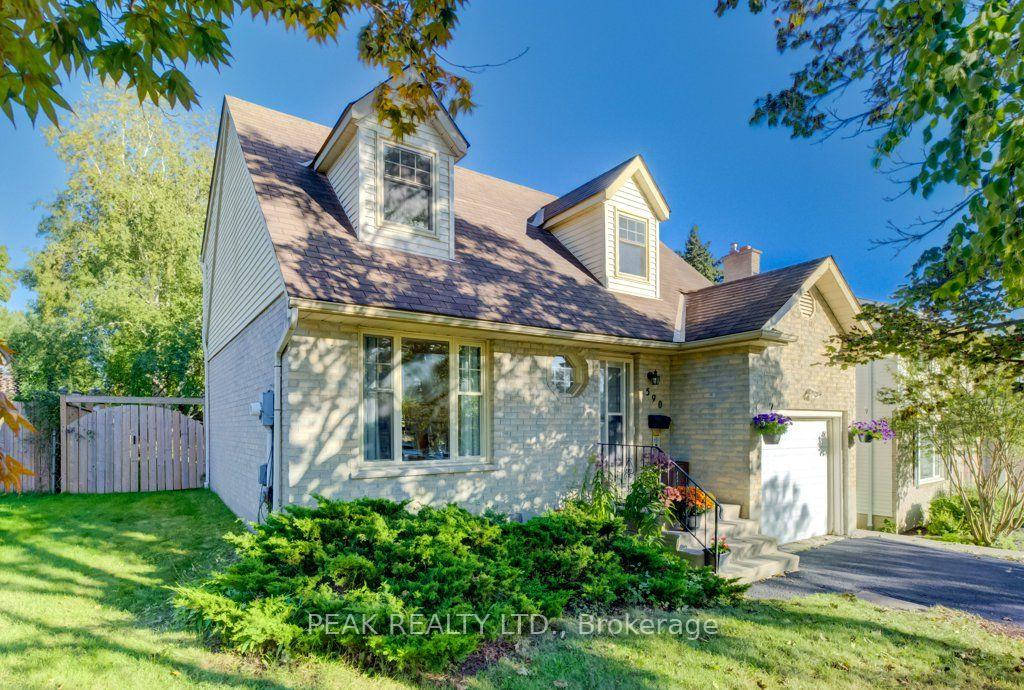 Photo of 590 Willow Road