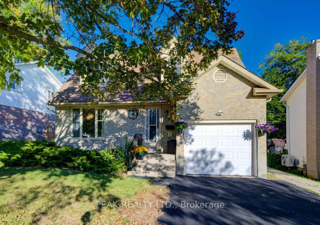 Photo 2 of 590 Willow Road, Guelph, Willow West/Sugarbush/West Acres — HOMEH