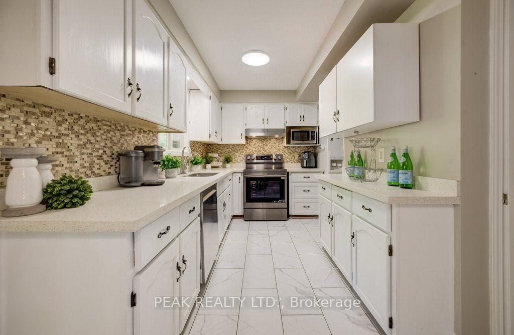 Photo 16 of 590 Willow Road, Guelph, Willow West/Sugarbush/West Acres — HOMEH