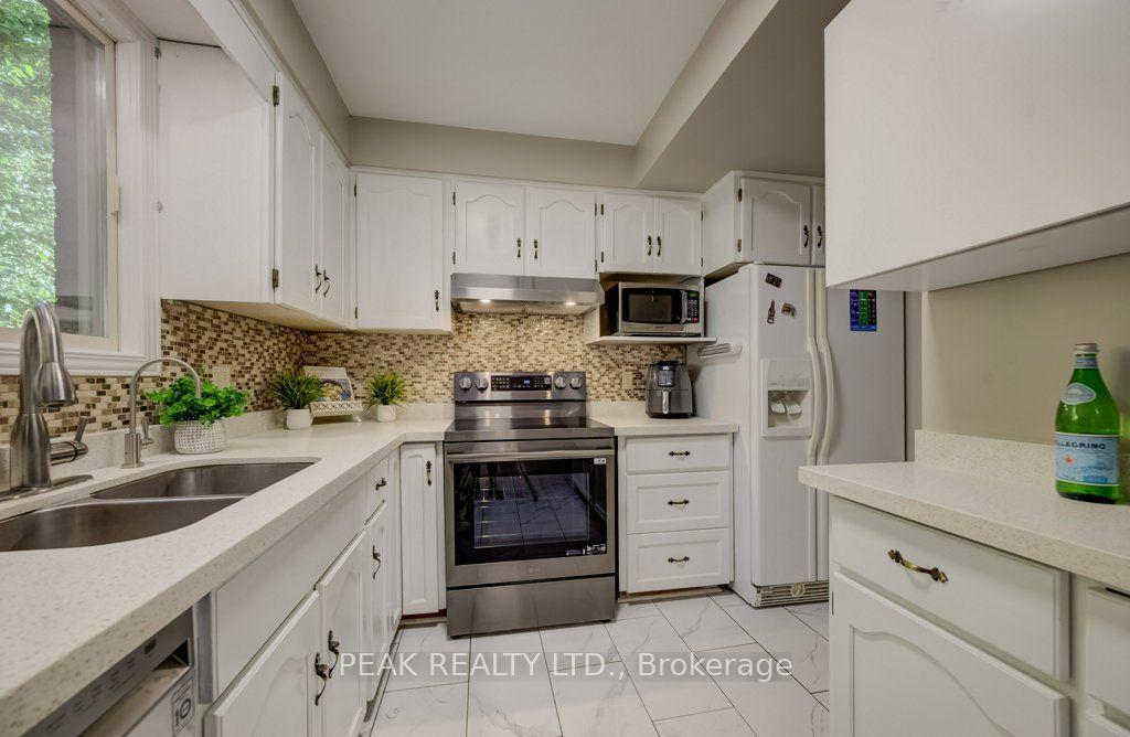 Photo 18 of 590 Willow Road, Guelph, Willow West/Sugarbush/West Acres — HOMEH