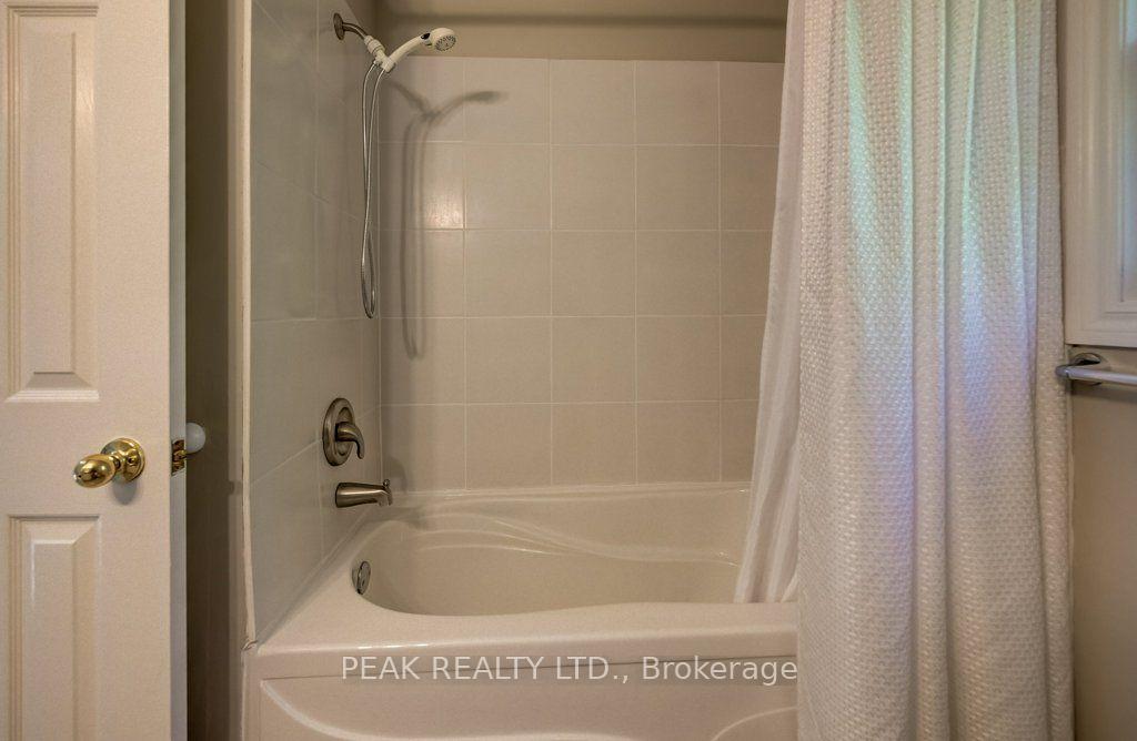 Photo 31 of 590 Willow Road, Guelph, Willow West/Sugarbush/West Acres — HOMEH