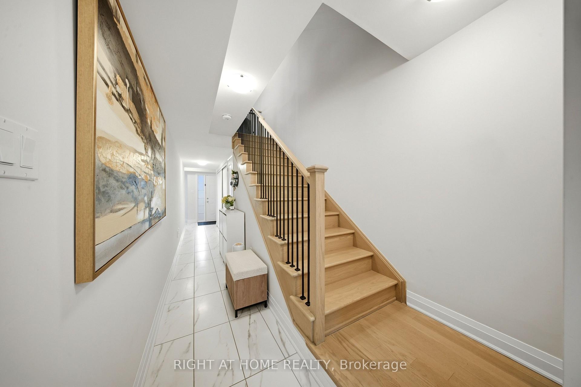 Photo 11 of 9809 Keele Street, Vaughan, Maple — HOMEH