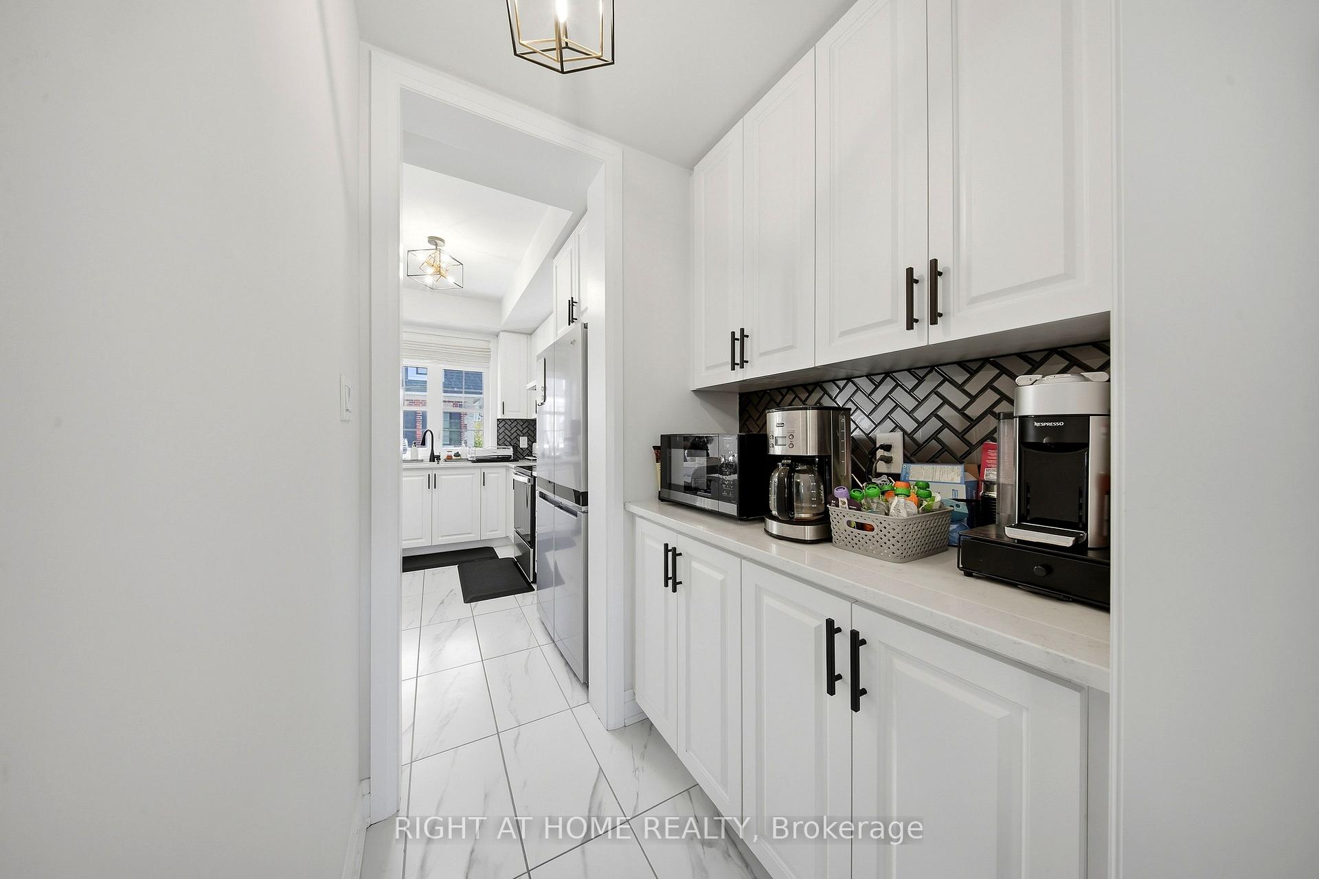 Photo 19 of 9809 Keele Street, Vaughan, Maple — HOMEH