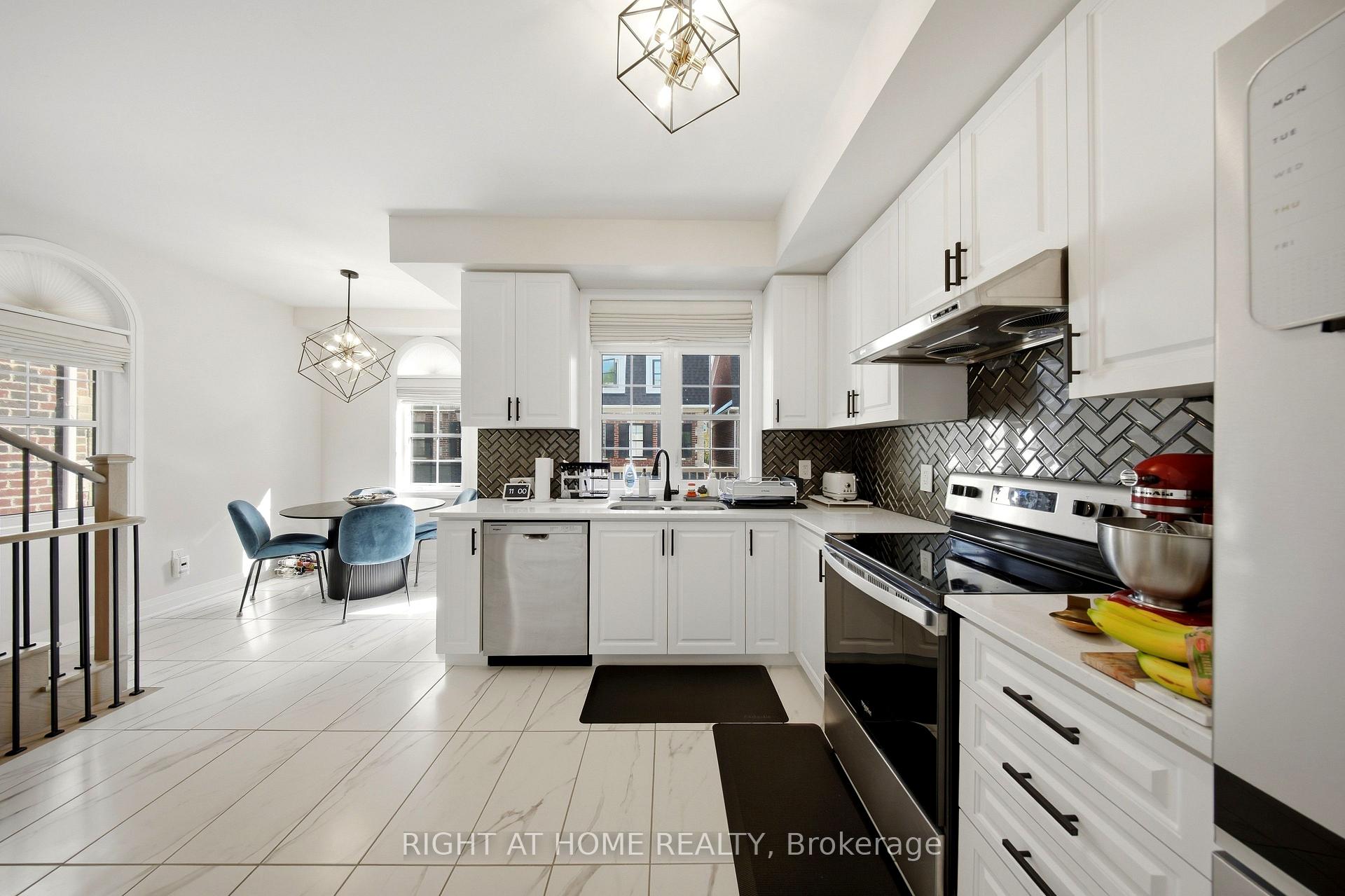Photo 24 of 9809 Keele Street, Vaughan, Maple — HOMEH
