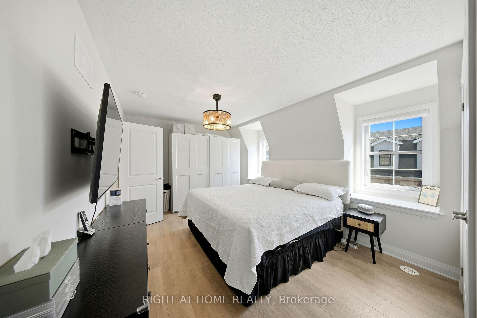 Photo 29 of 9809 Keele Street, Vaughan, Maple — HOMEH