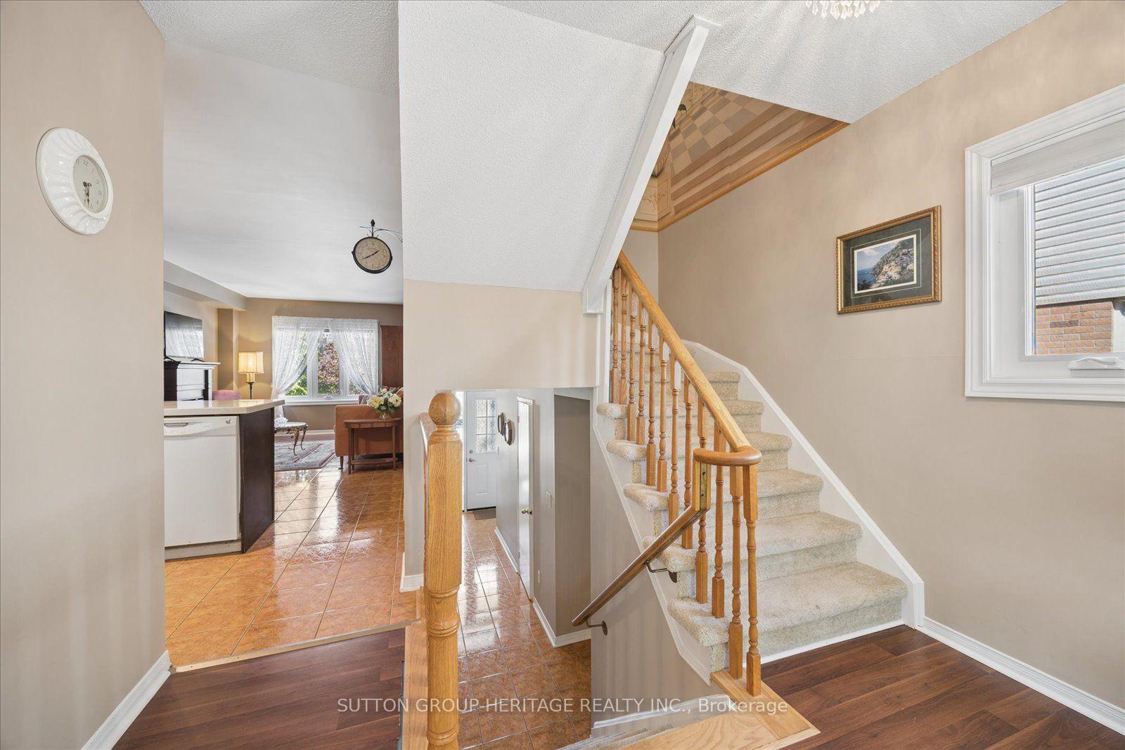 Photo 12 of Unit 14, 29 Alexis Way, Whitby, Williamsburg — HOMEH