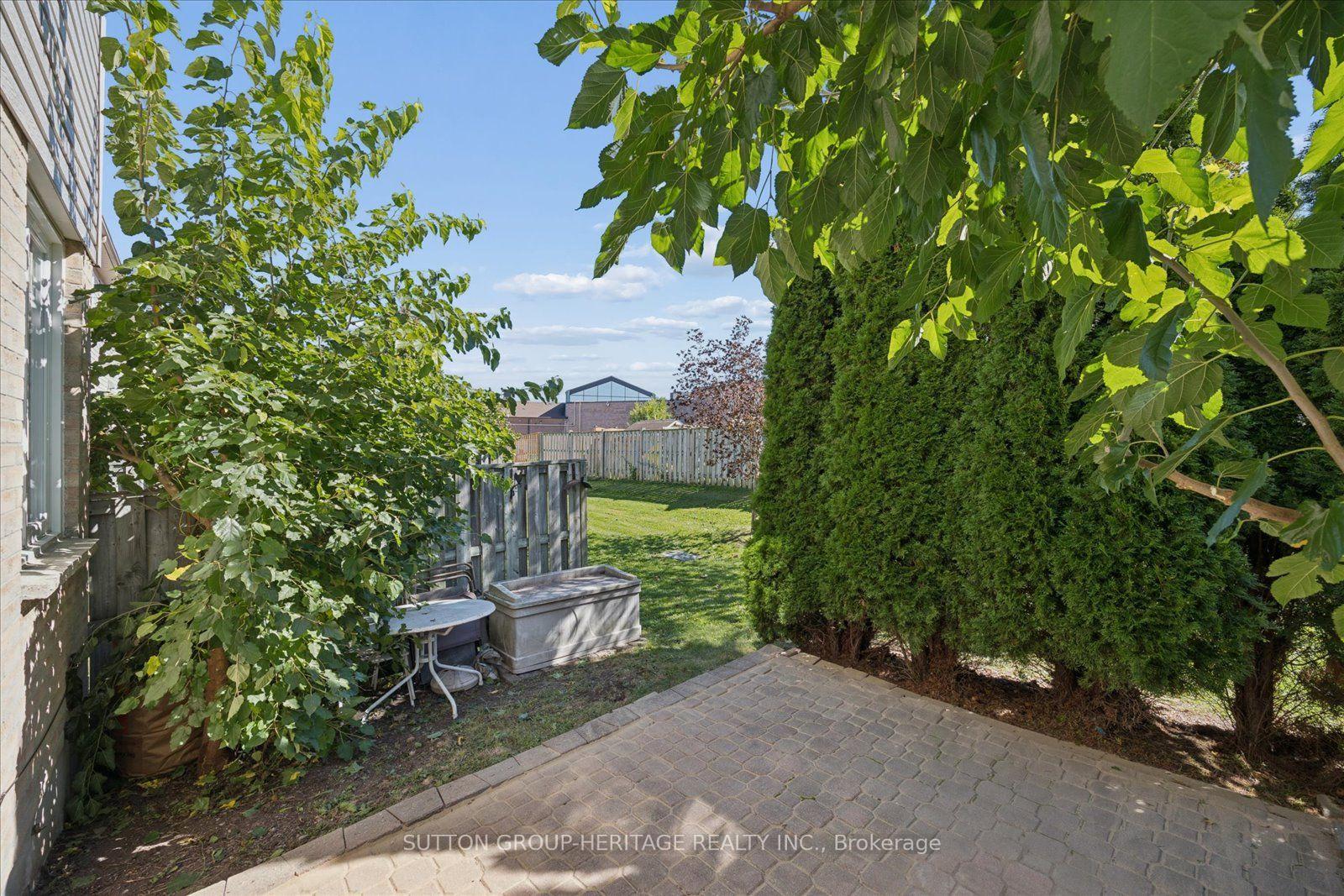 Photo 35 of Unit 14, 29 Alexis Way, Whitby, Williamsburg — HOMEH