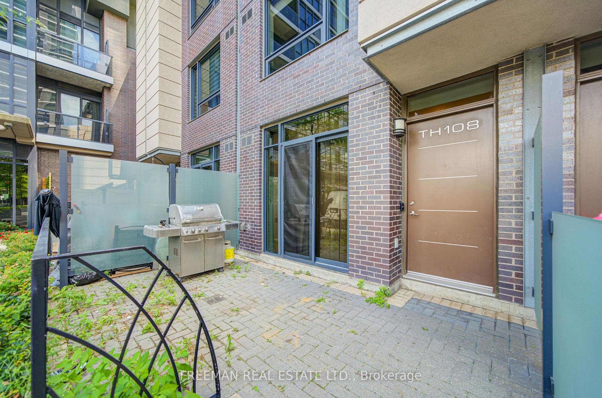 Photo 8 of Unit TH108, 5 Valhalla Inn Road, Etobicoke, Islington-City Centre West — HOMEH