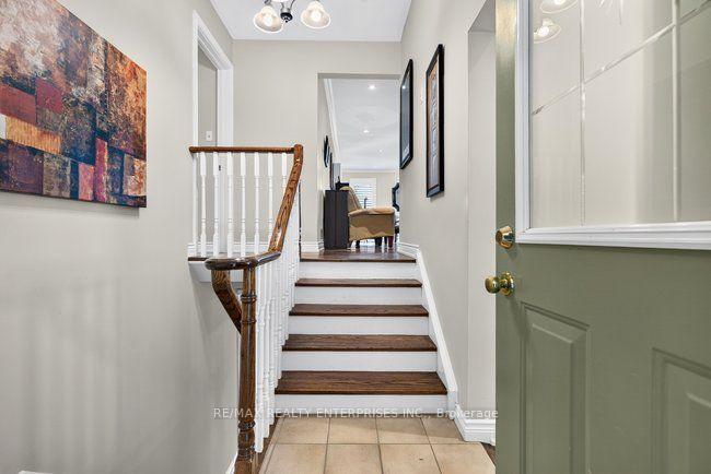 Photo 3 of 174 Bayview Fairways Drive, Markham, Bayview Fairway-Bayview Country Club Estates — HOMEH