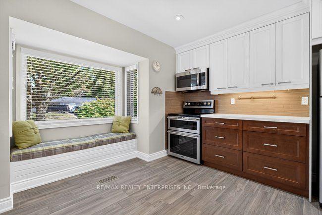 Photo 12 of 174 Bayview Fairways Drive, Markham, Bayview Fairway-Bayview Country Club Estates — HOMEH