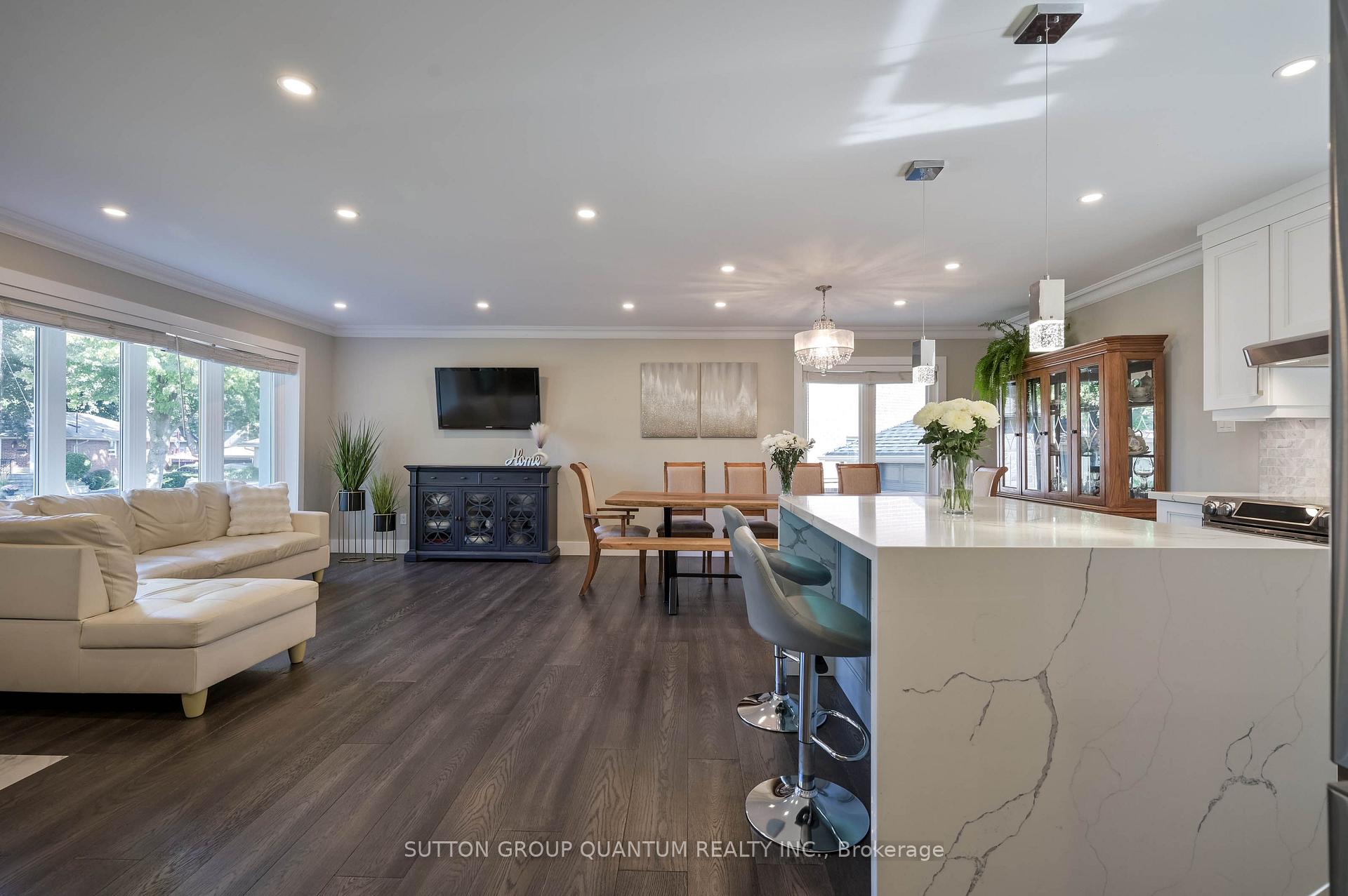 Photo 16 of 390 Wendall Place, Oakville, West — HOMEH