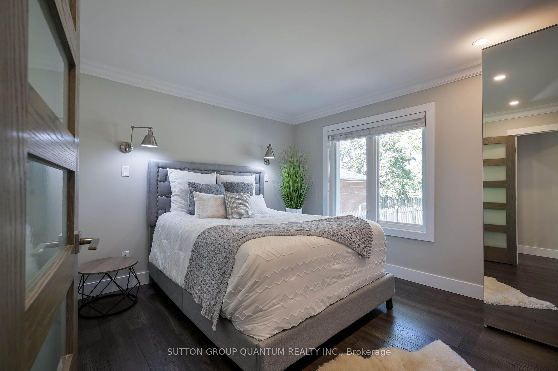 Photo 18 of 390 Wendall Place, Oakville, West — HOMEH