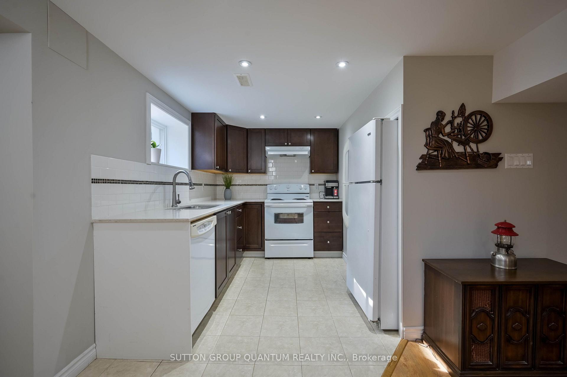 Photo 26 of 390 Wendall Place, Oakville, West — HOMEH