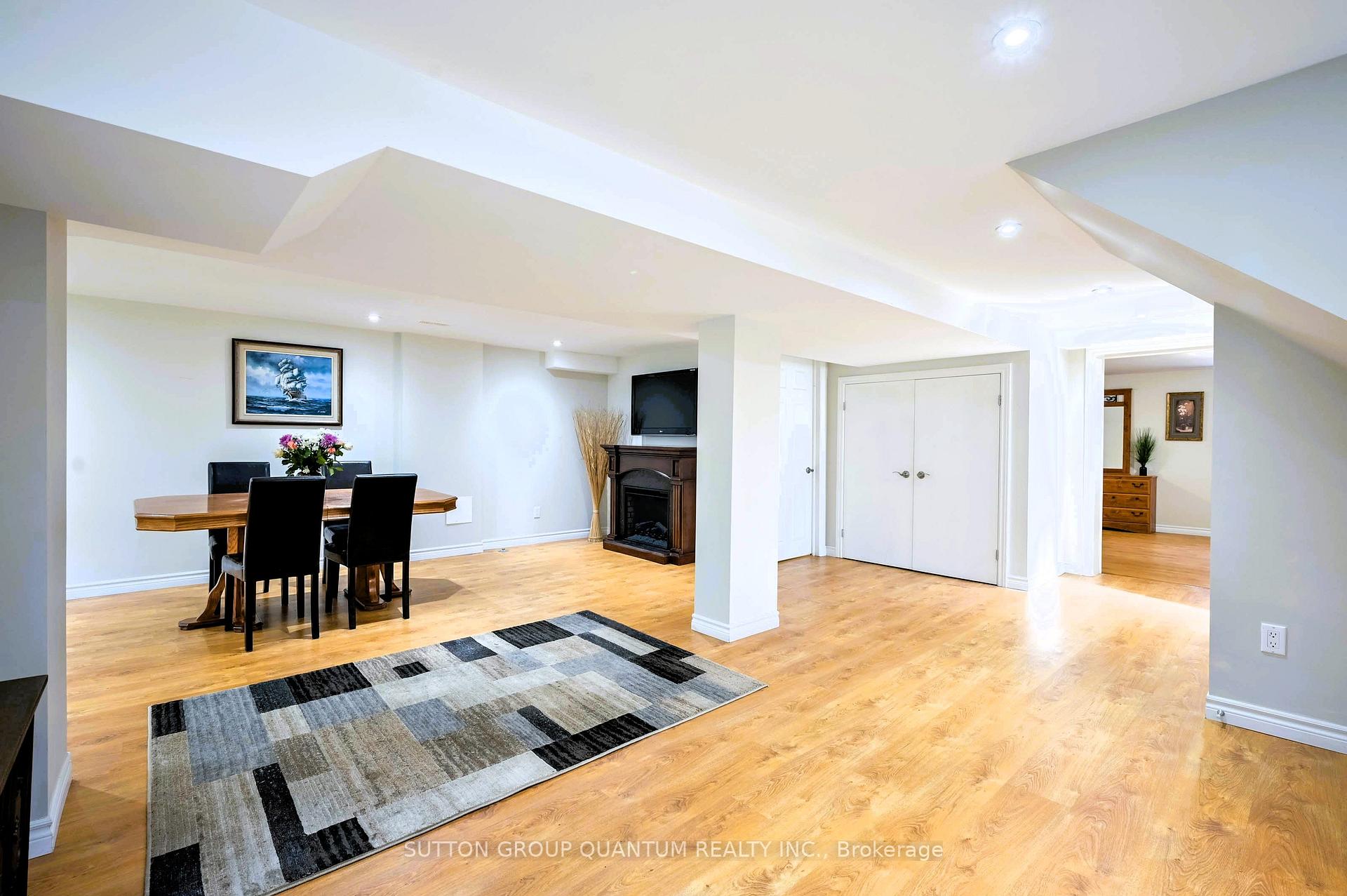 Photo 29 of 390 Wendall Place, Oakville, West — HOMEH