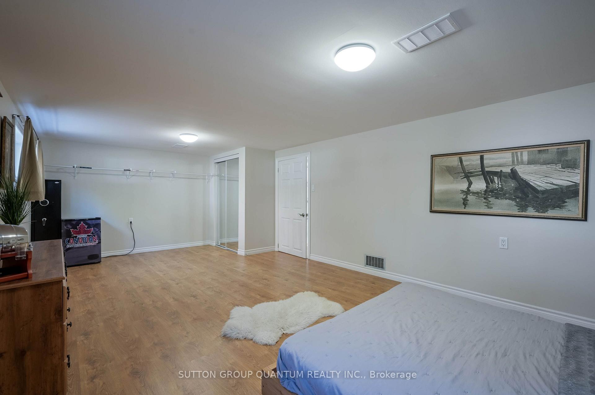 Photo 37 of 390 Wendall Place, Oakville, West — HOMEH