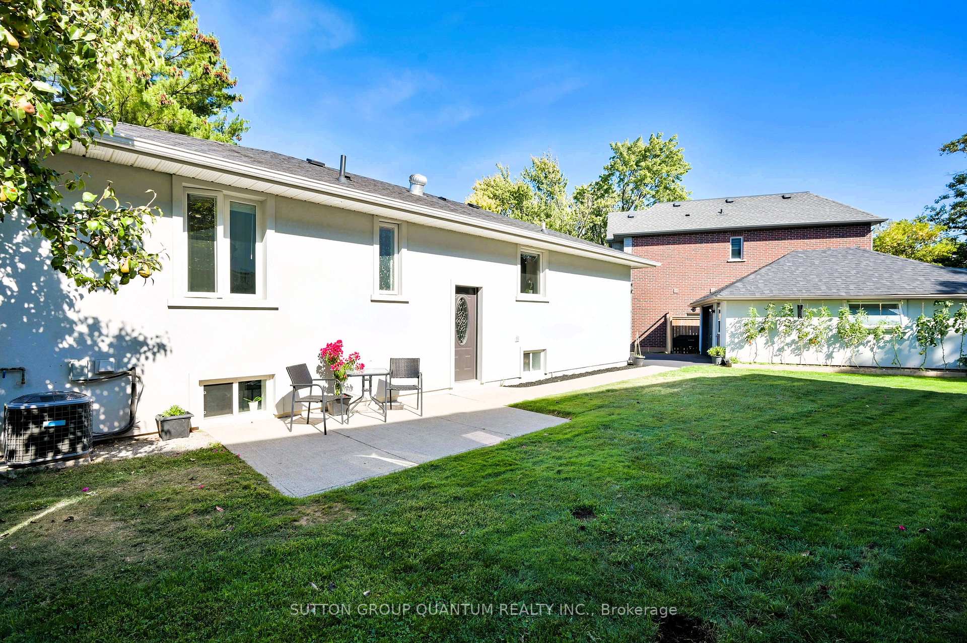Photo 40 of 390 Wendall Place, Oakville, West — HOMEH