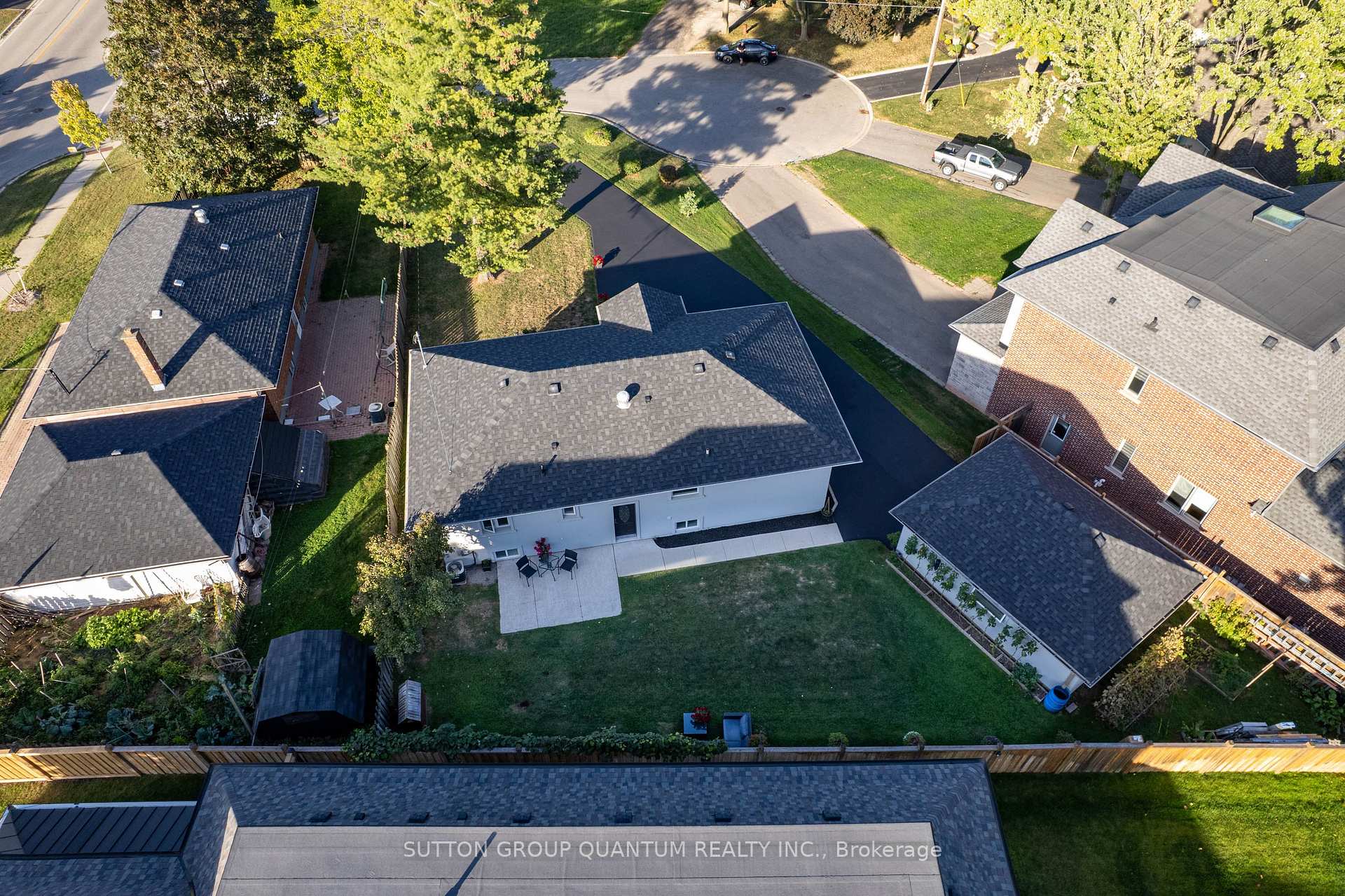 Photo 43 of 390 Wendall Place, Oakville, West — HOMEH